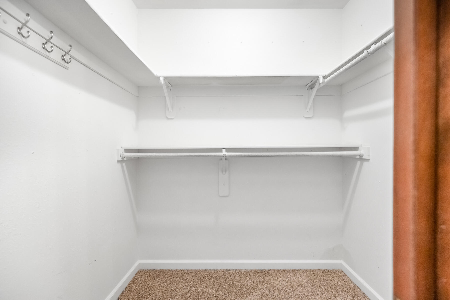 1282 E Ben Franklin Ave, Tulare, CA 93274