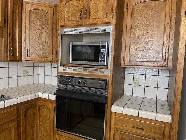 726 Josephine Ave, Corcoran, CA 93212