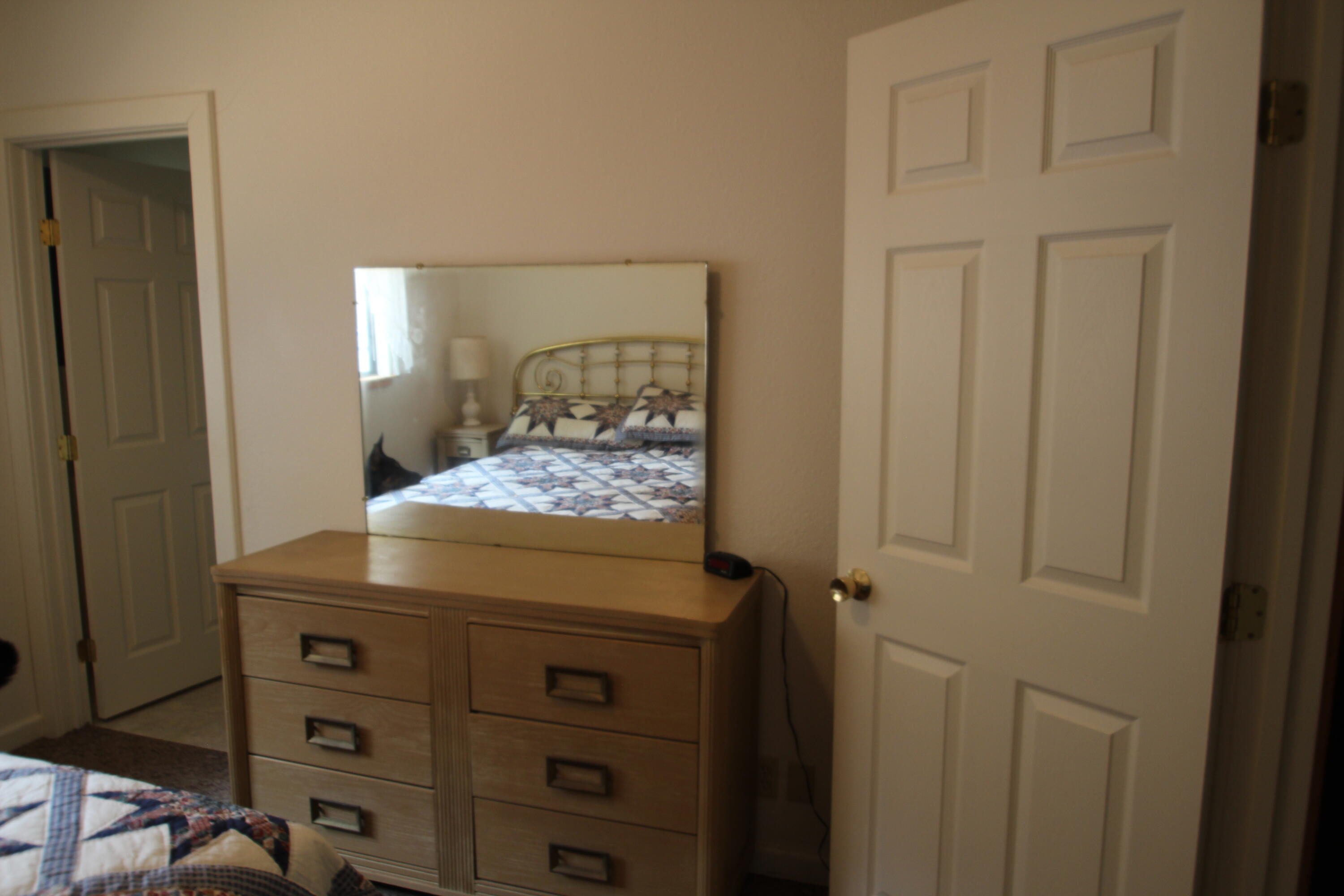 603 Legar Dr, Camp Nelson, CA 93265