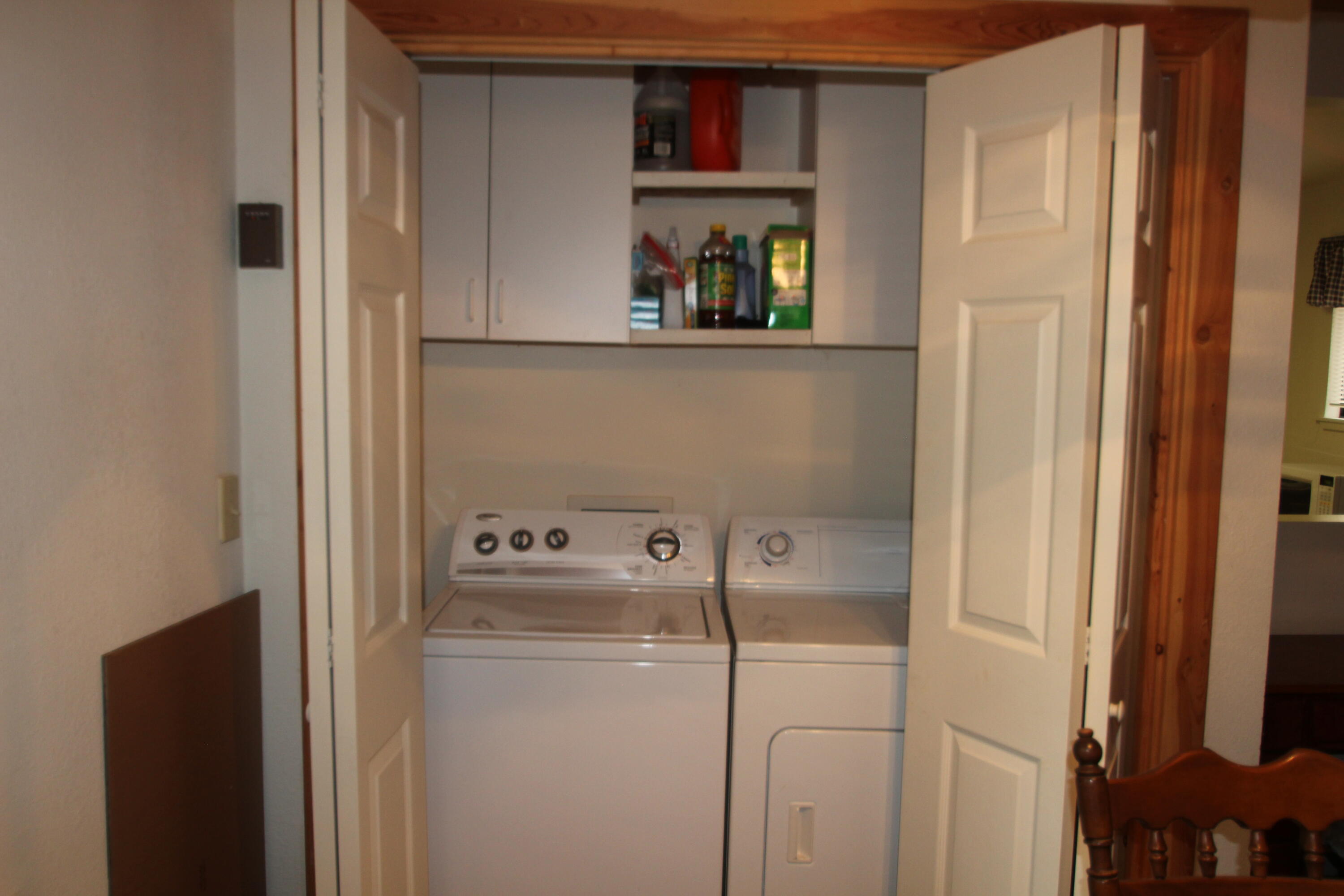 603 Legar Dr, Camp Nelson, CA 93265