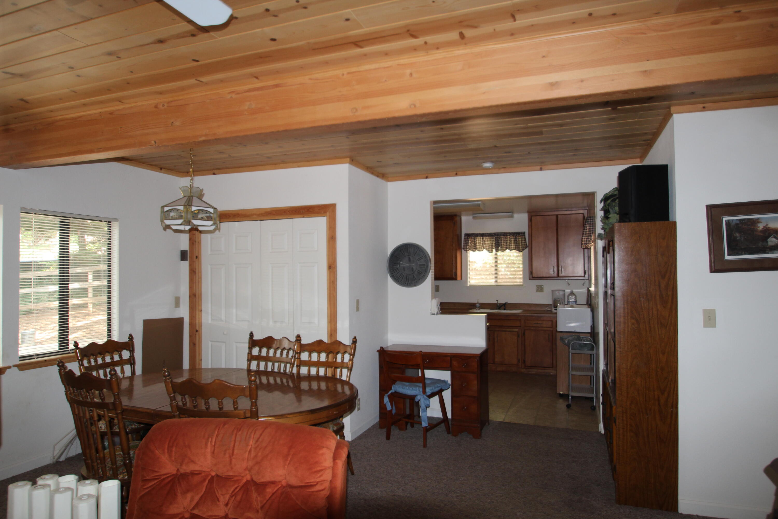 603 Legar Dr, Camp Nelson, CA 93265