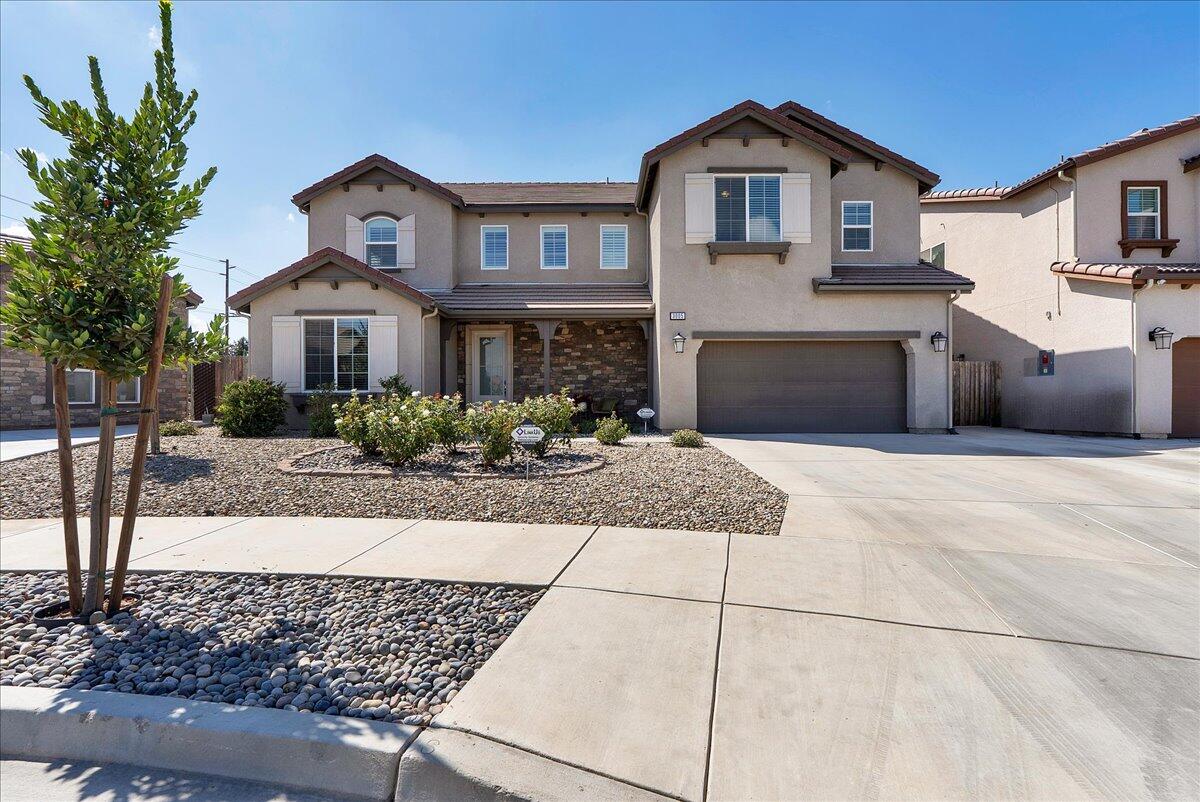 3005 N Dayton St, Visalia, CA 93291