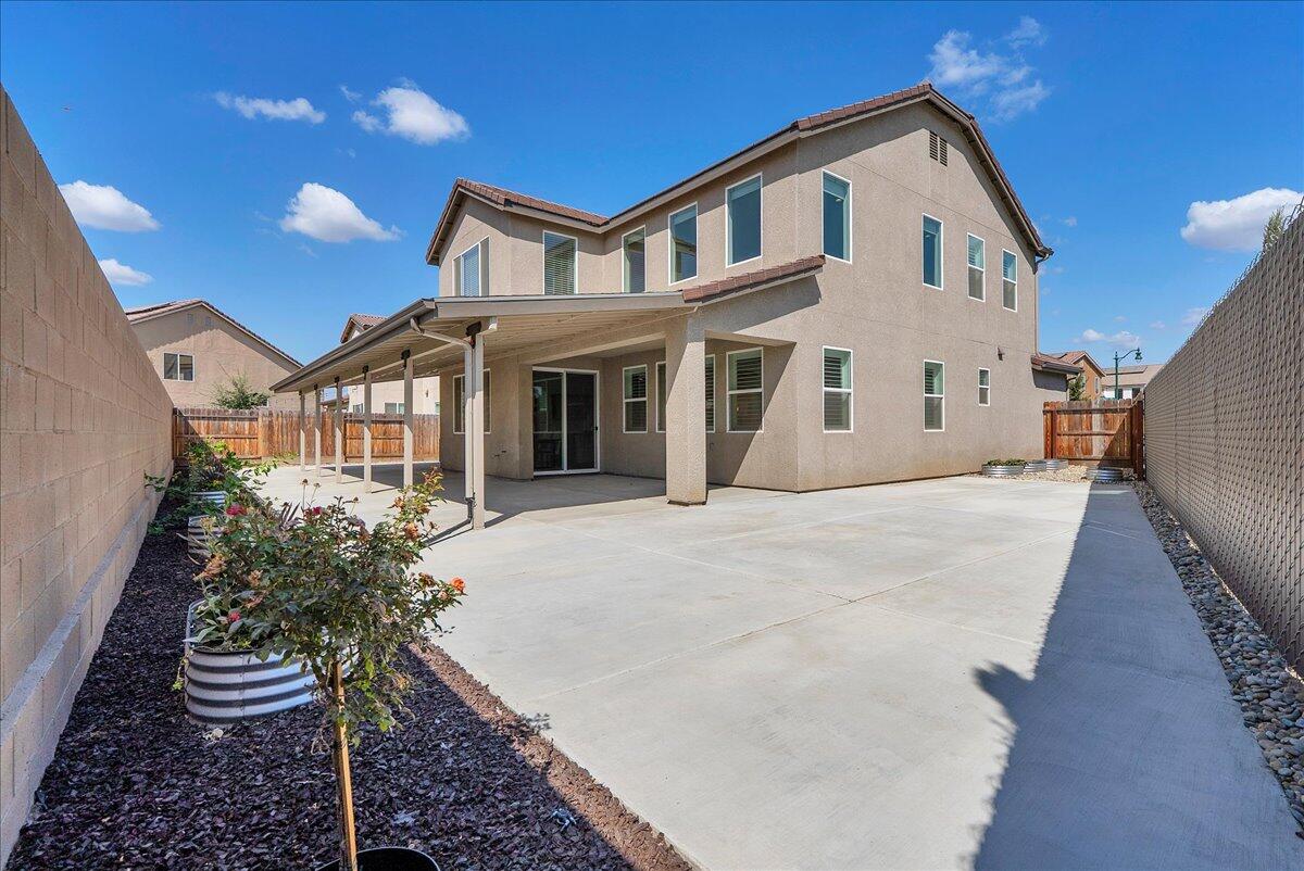 3005 N Dayton St, Visalia, CA 93291