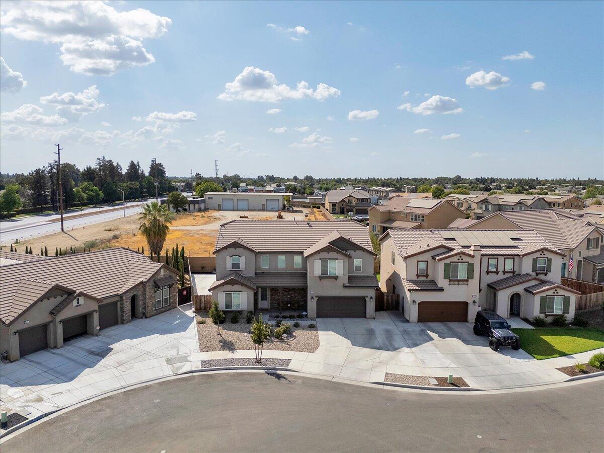 3005 N Dayton St, Visalia, CA 93291