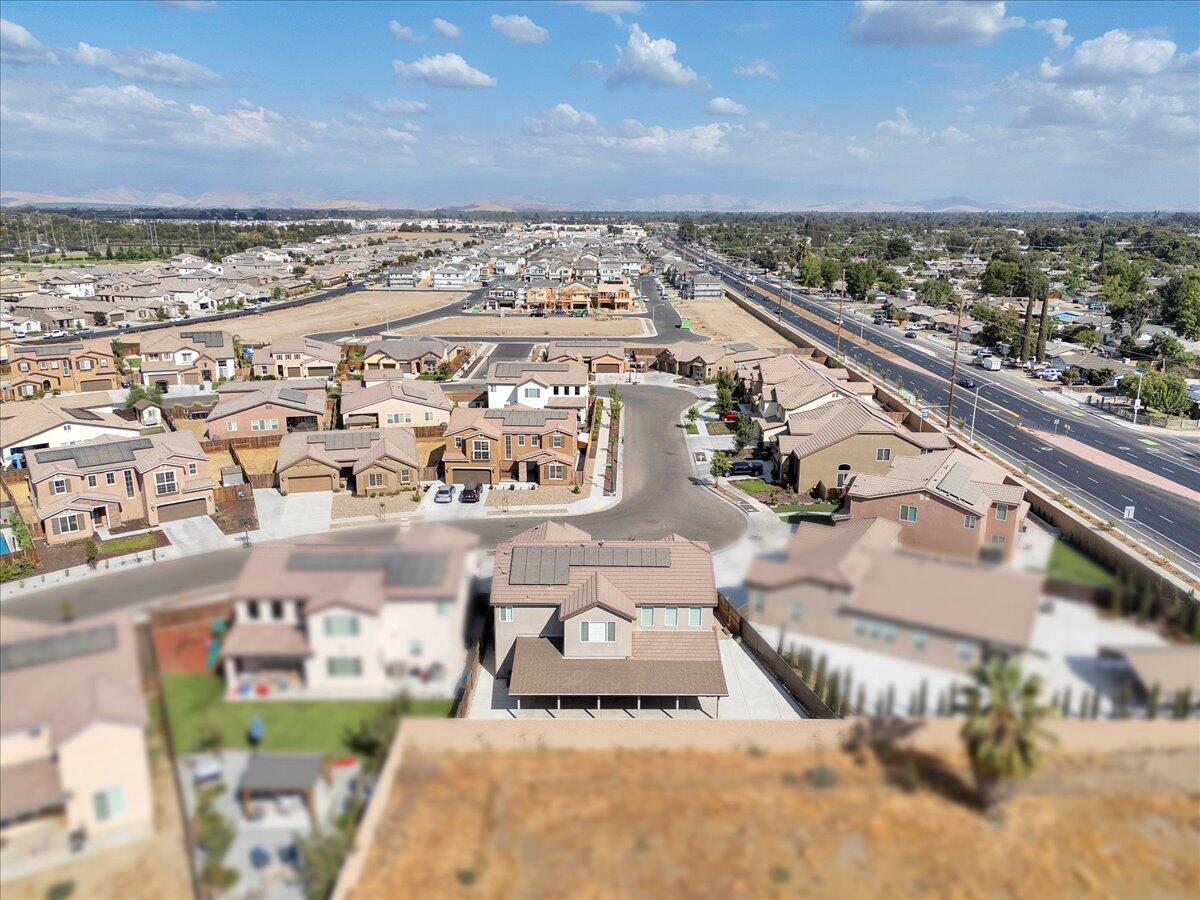 3005 N Dayton St, Visalia, CA 93291