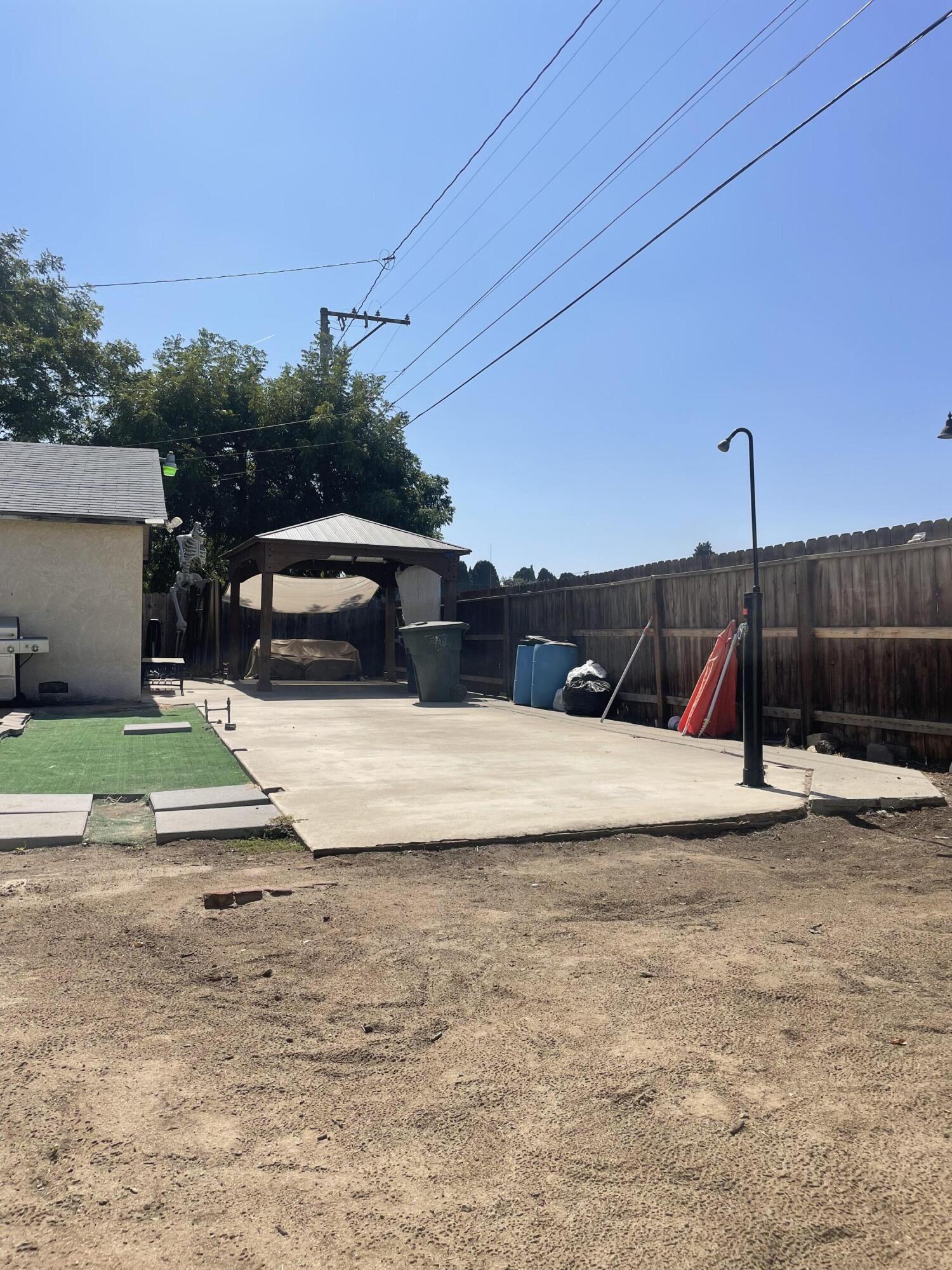 149 S Salida Pl, Tulare, CA 93274