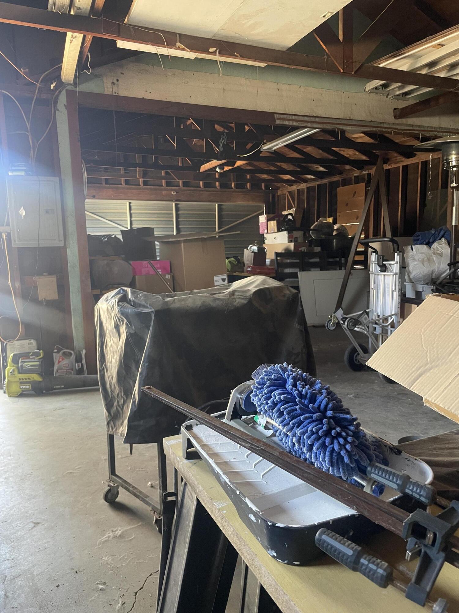 149 S Salida Pl, Tulare, CA 93274