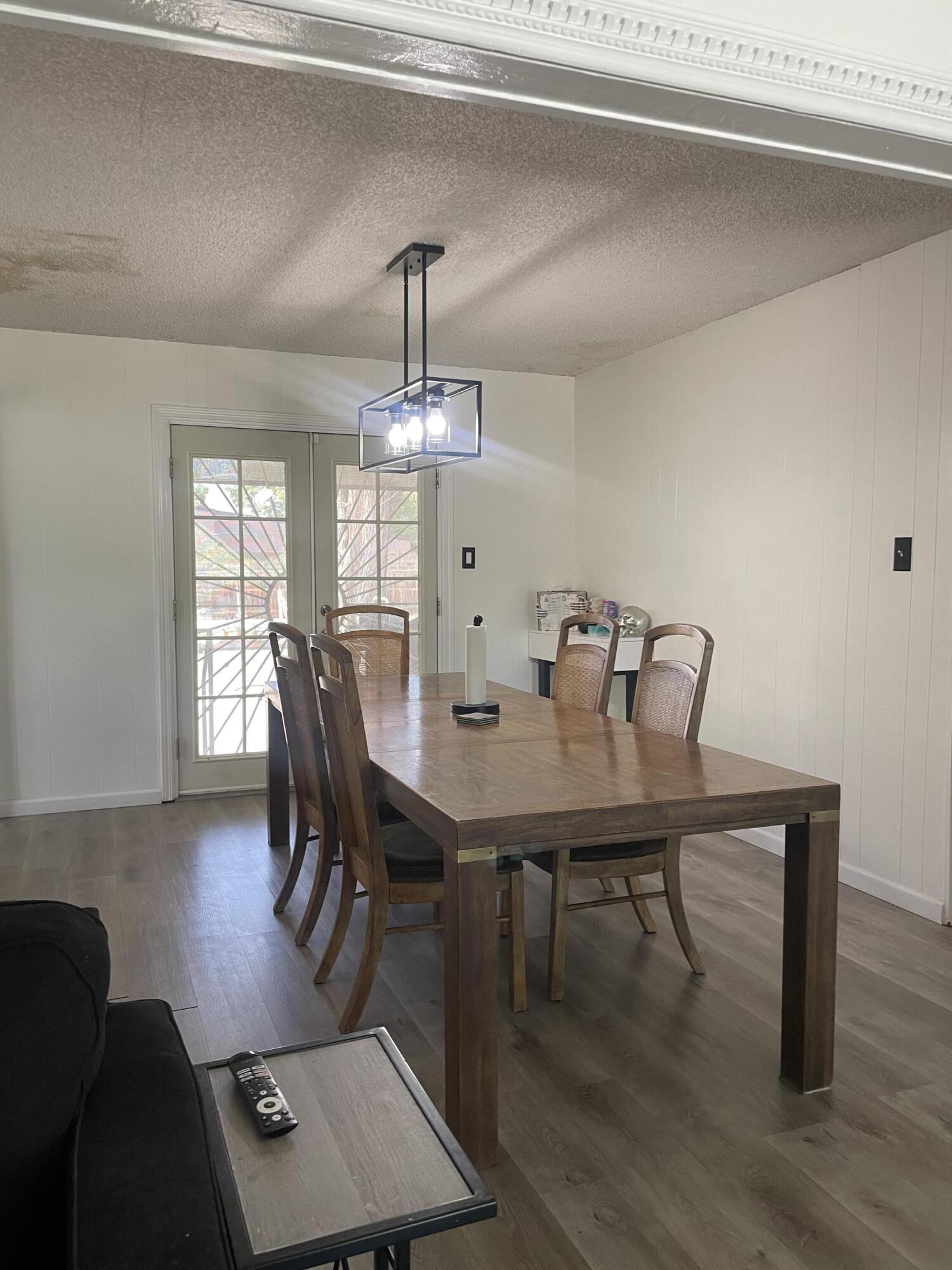 149 S Salida Pl, Tulare, CA 93274