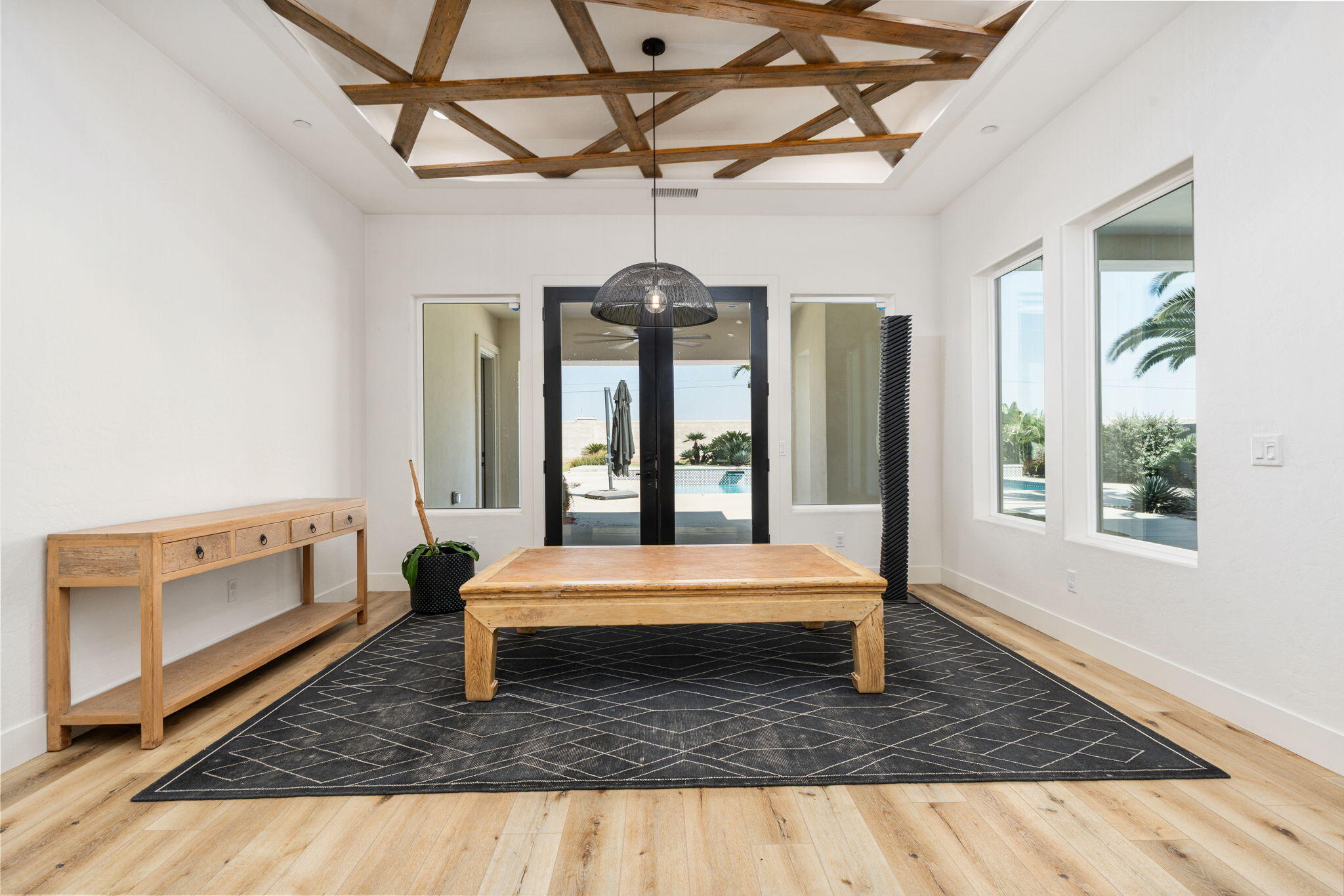 2222 Diamante Dr, Tulare, CA 93274