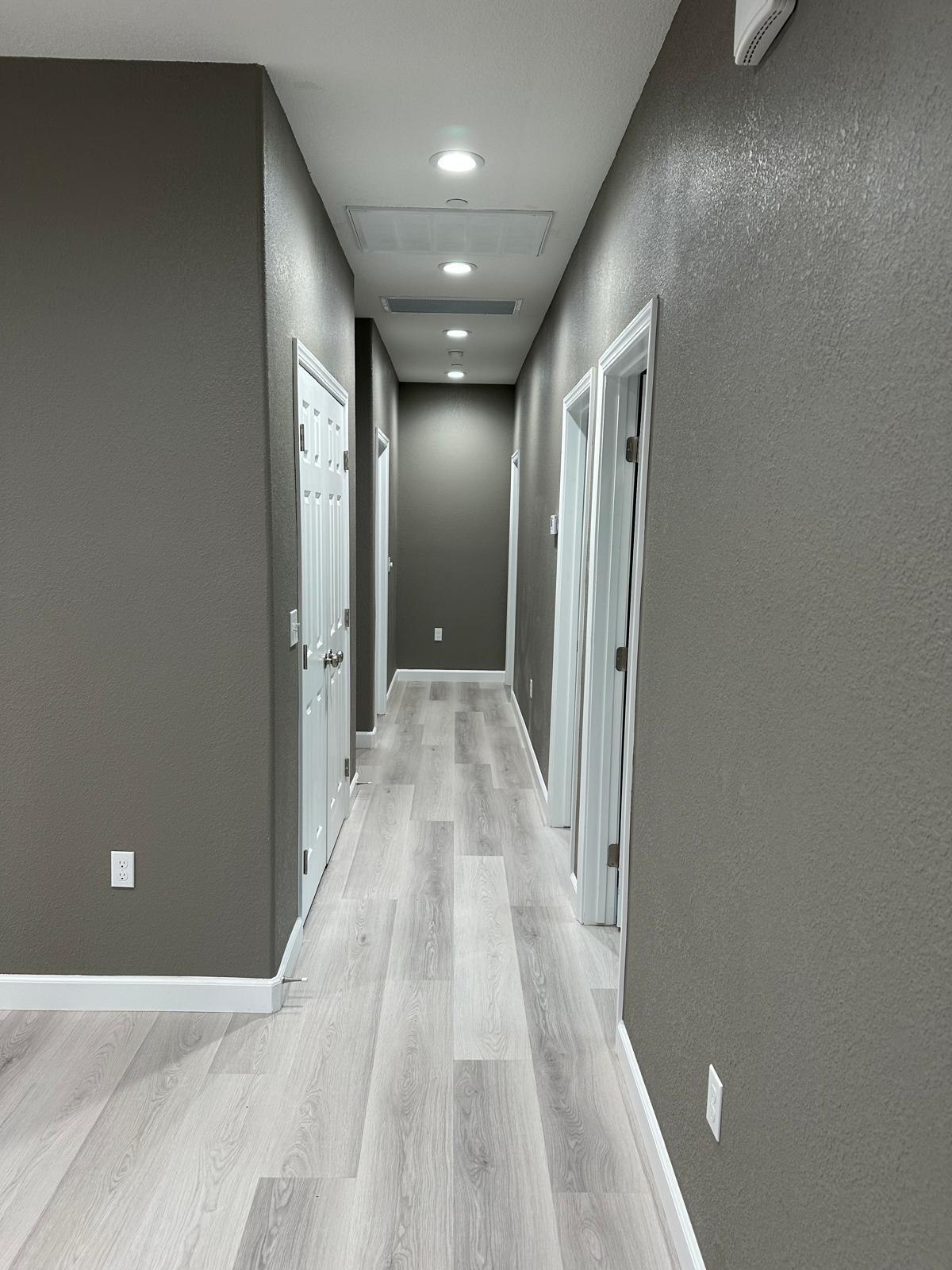 885 E Ash St, Farmersville, CA 93223