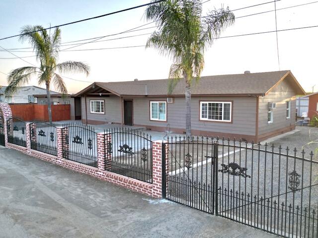 41447 Rd 116, Orosi, CA 93647