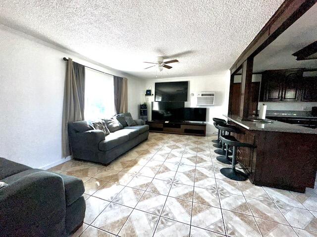 41447 Rd 116, Orosi, CA 93647