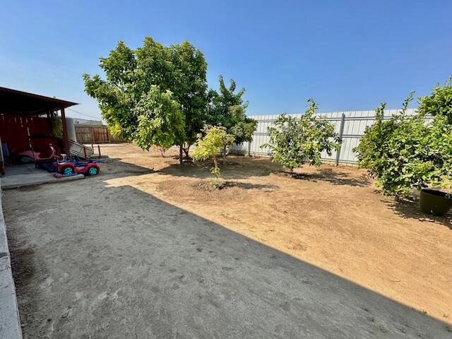 41447 Rd 116, Orosi, CA 93647