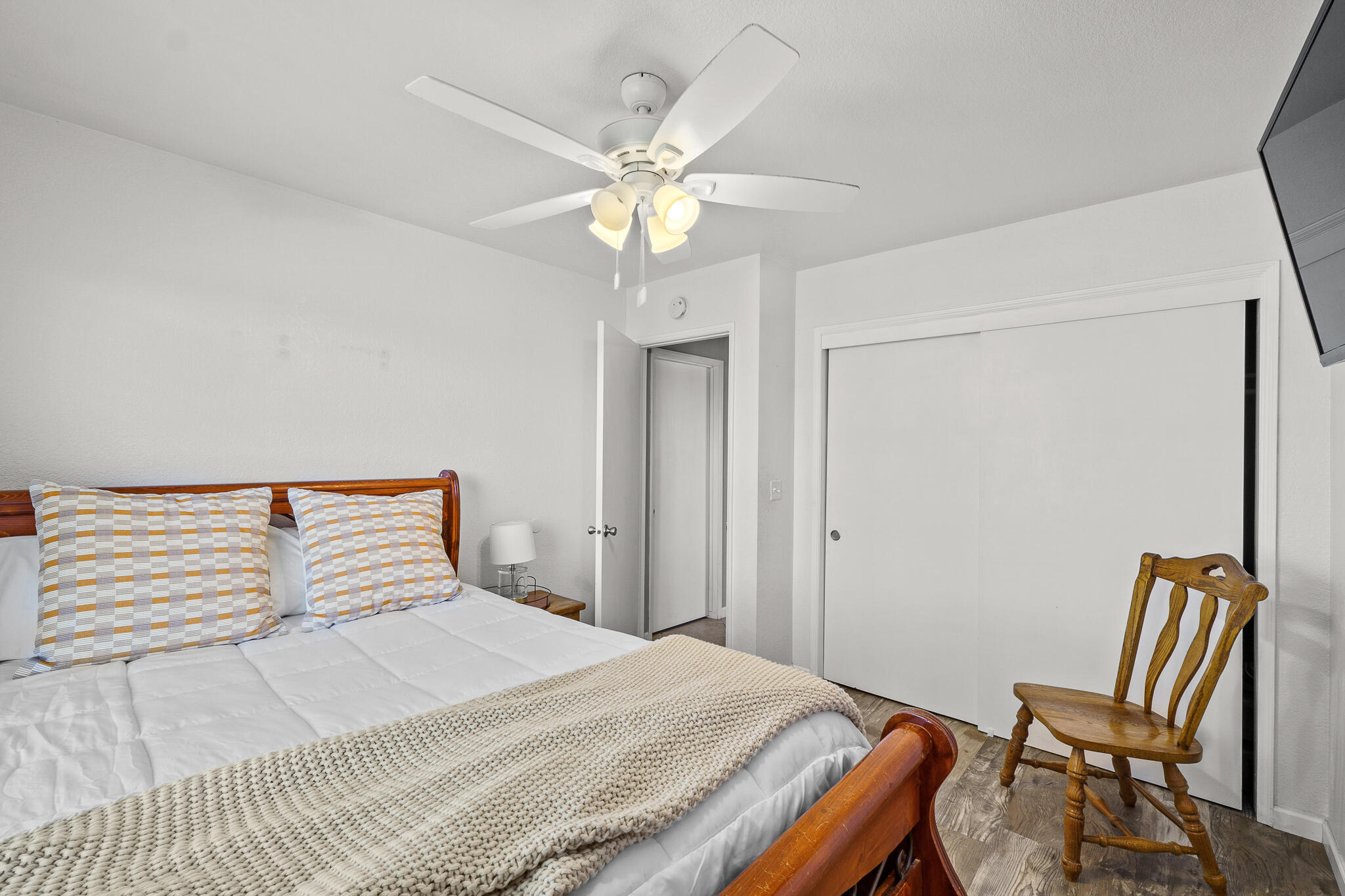 717 Sutter Ave, Porterville, CA 93257