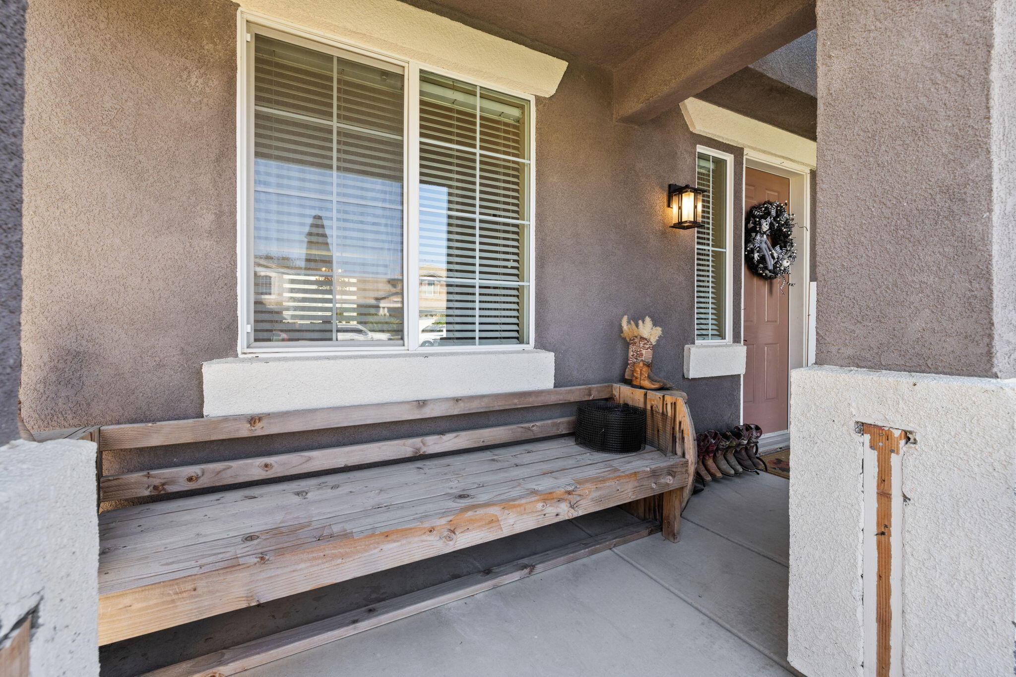 303 E Elkhorn Ave, Visalia, CA 93277