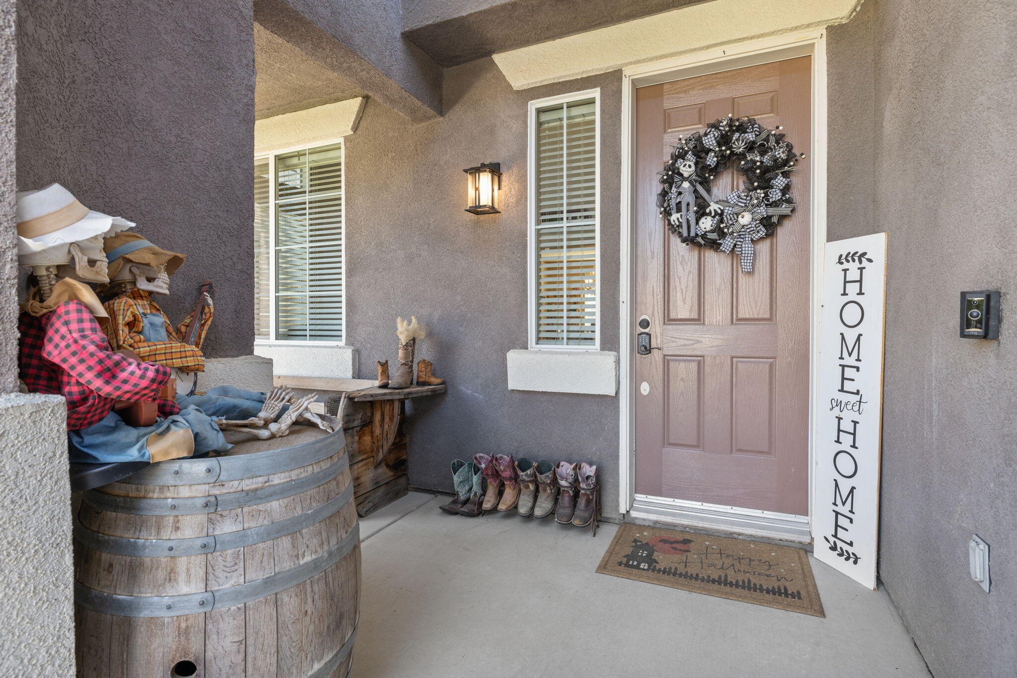 303 E Elkhorn Ave, Visalia, CA 93277