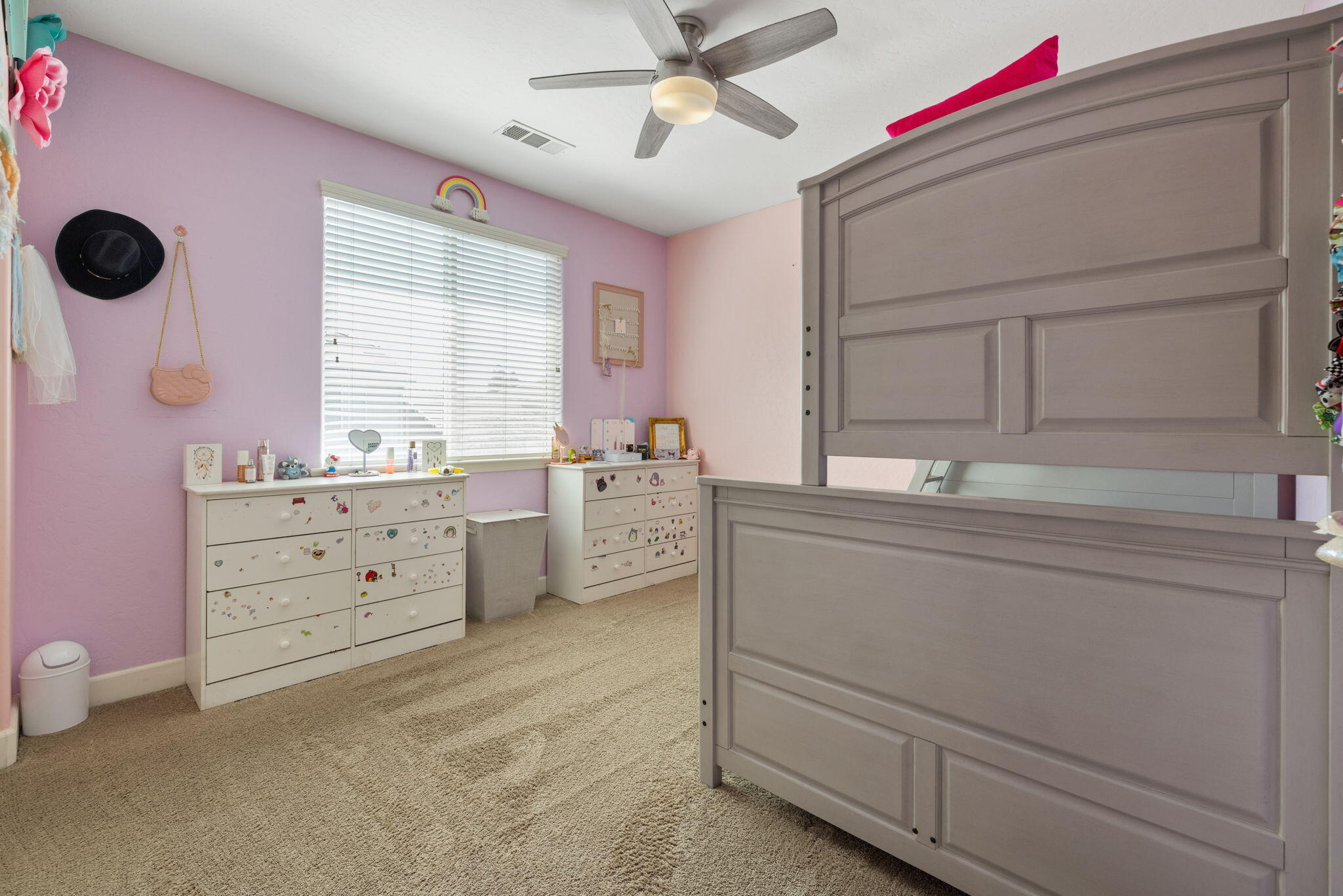 303 E Elkhorn Ave, Visalia, CA 93277