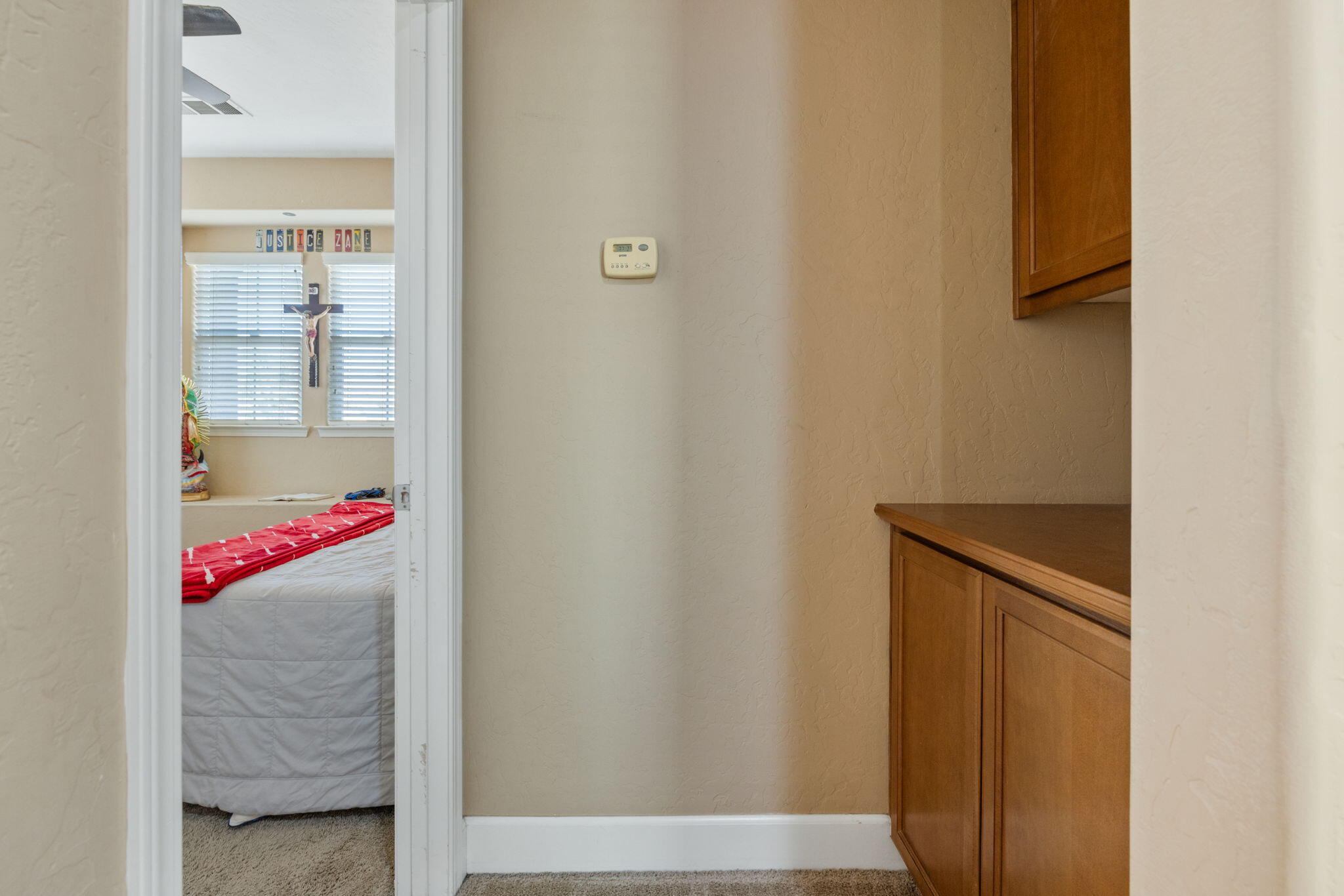 303 E Elkhorn Ave, Visalia, CA 93277