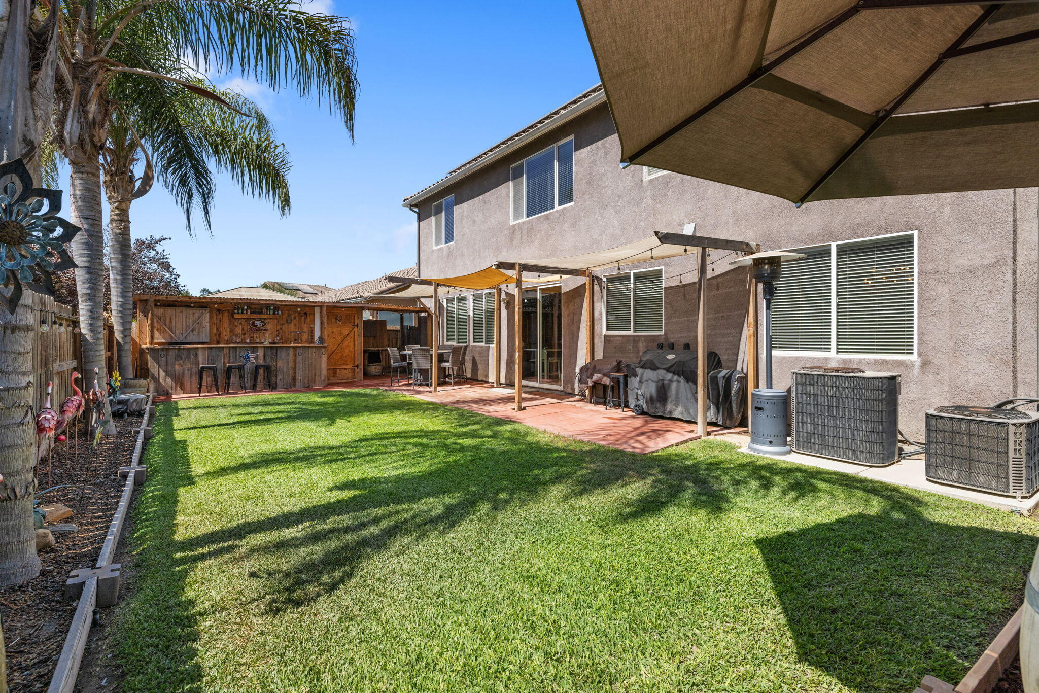 303 E Elkhorn Ave, Visalia, CA 93277