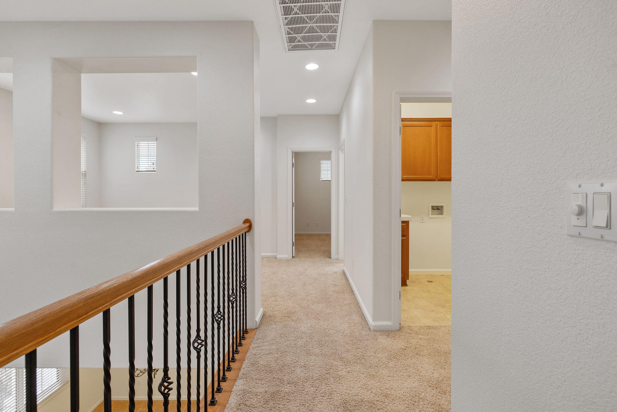 4112 W Clinton Ct, Visalia, CA 93291