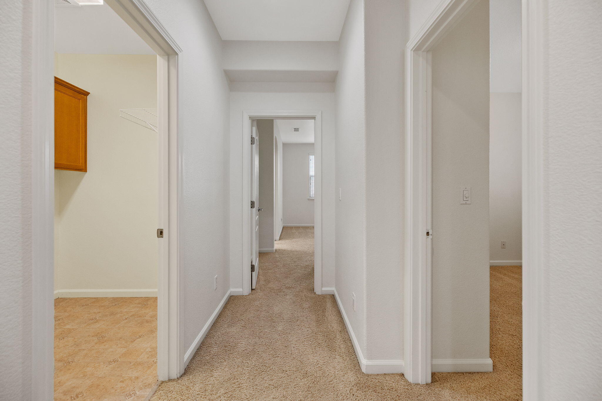 4112 W Clinton Ct, Visalia, CA 93291