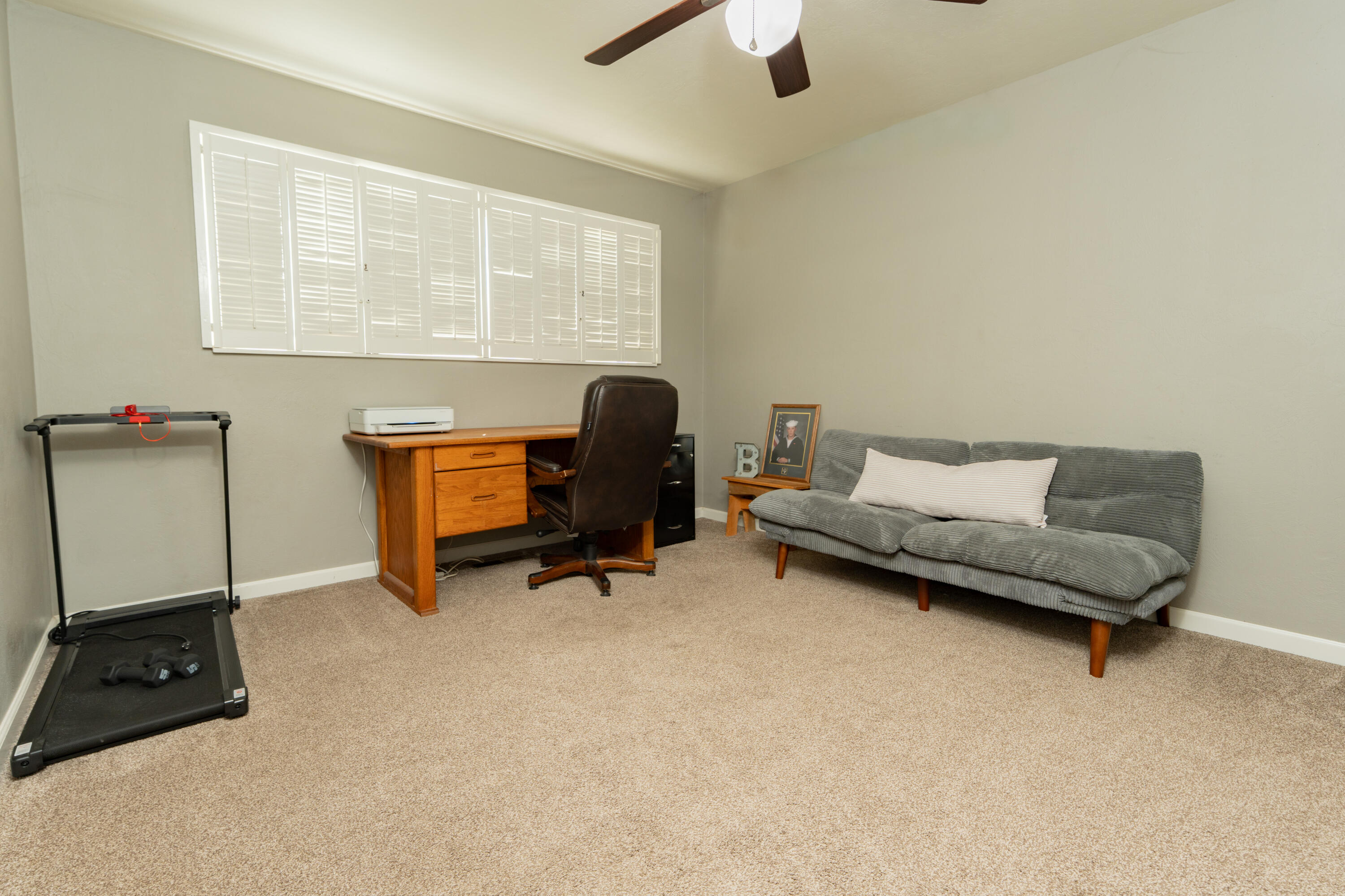 1145 N M St, Tulare, CA 93274