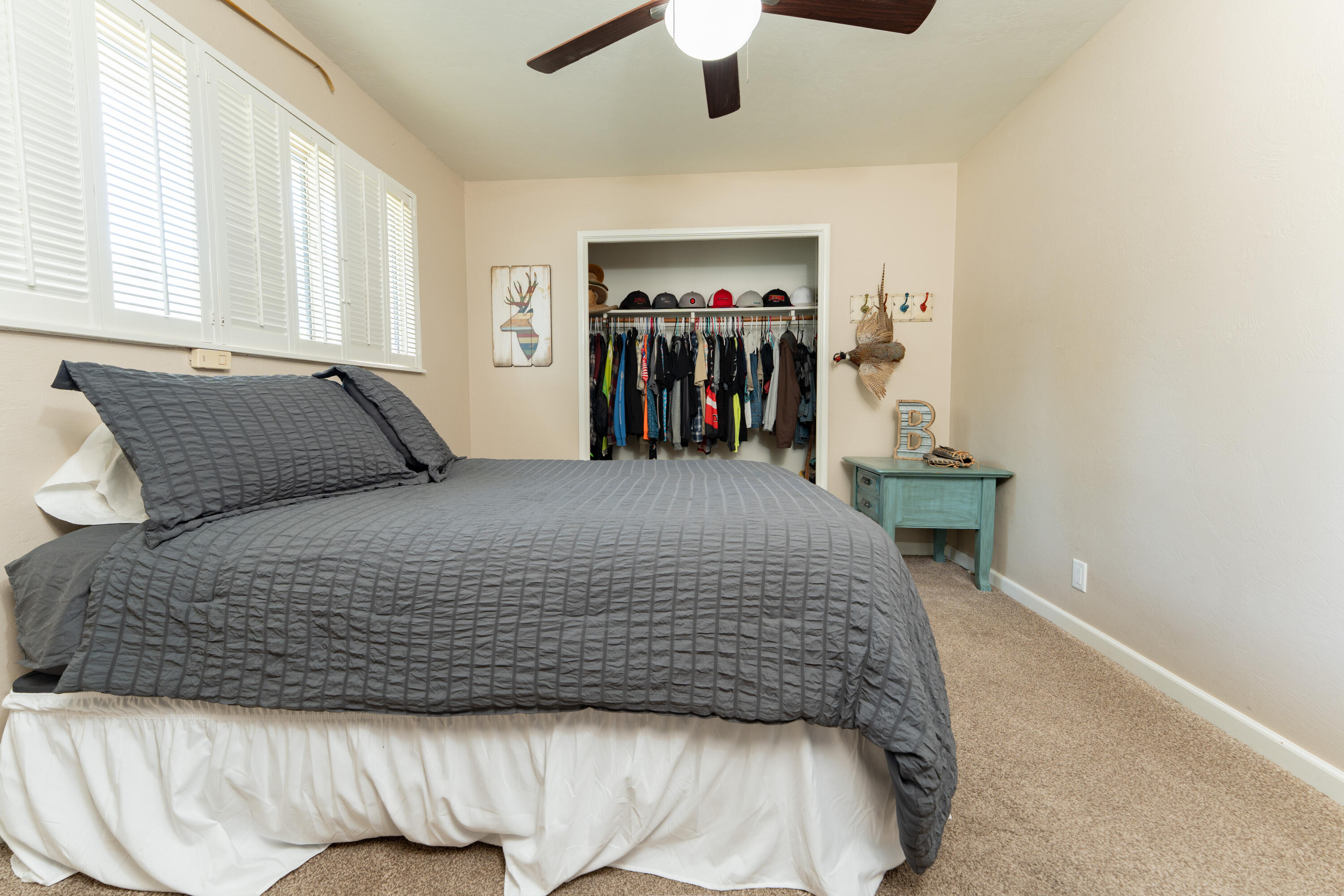 1145 N M St, Tulare, CA 93274