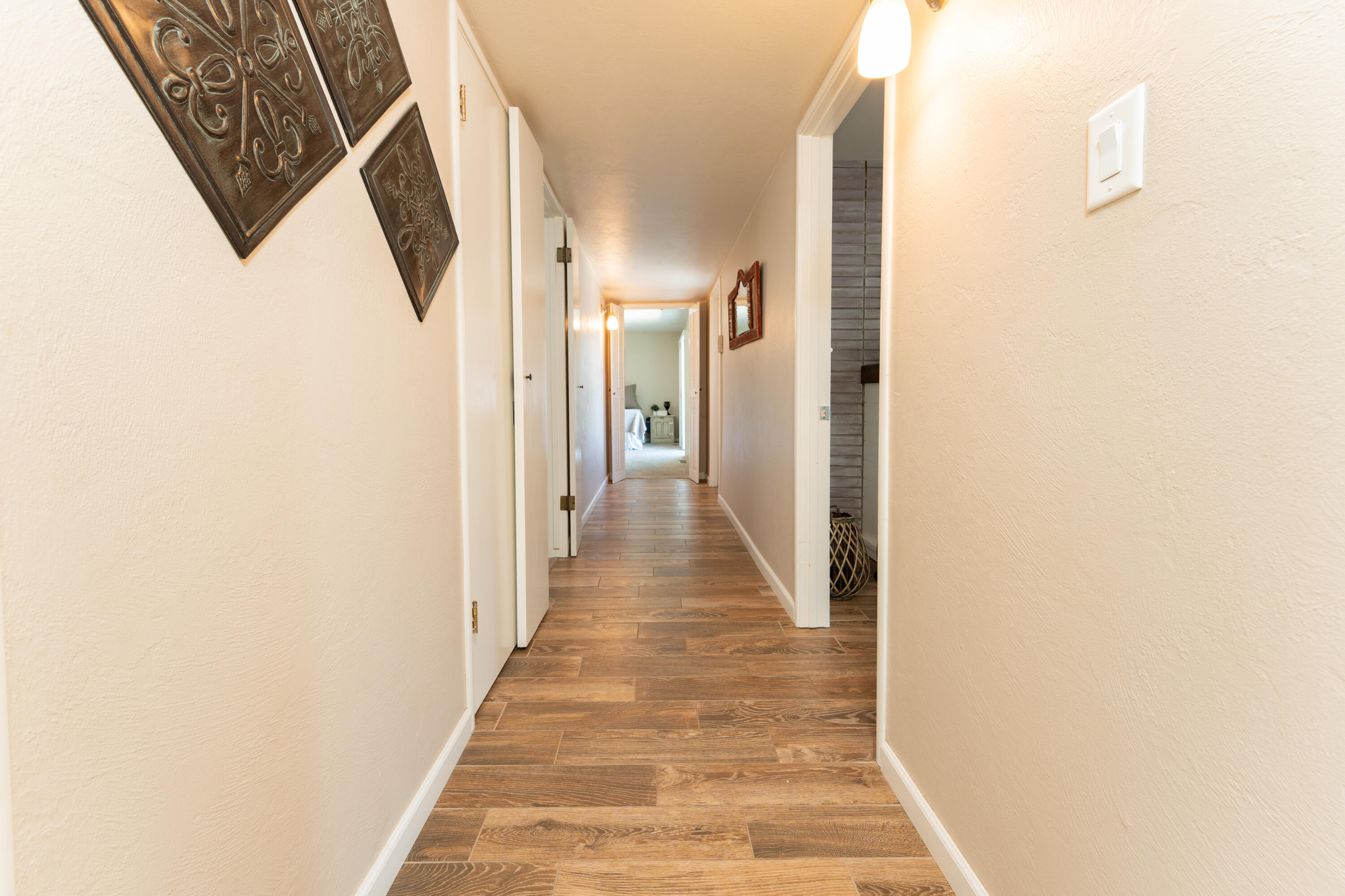 1145 N M St, Tulare, CA 93274