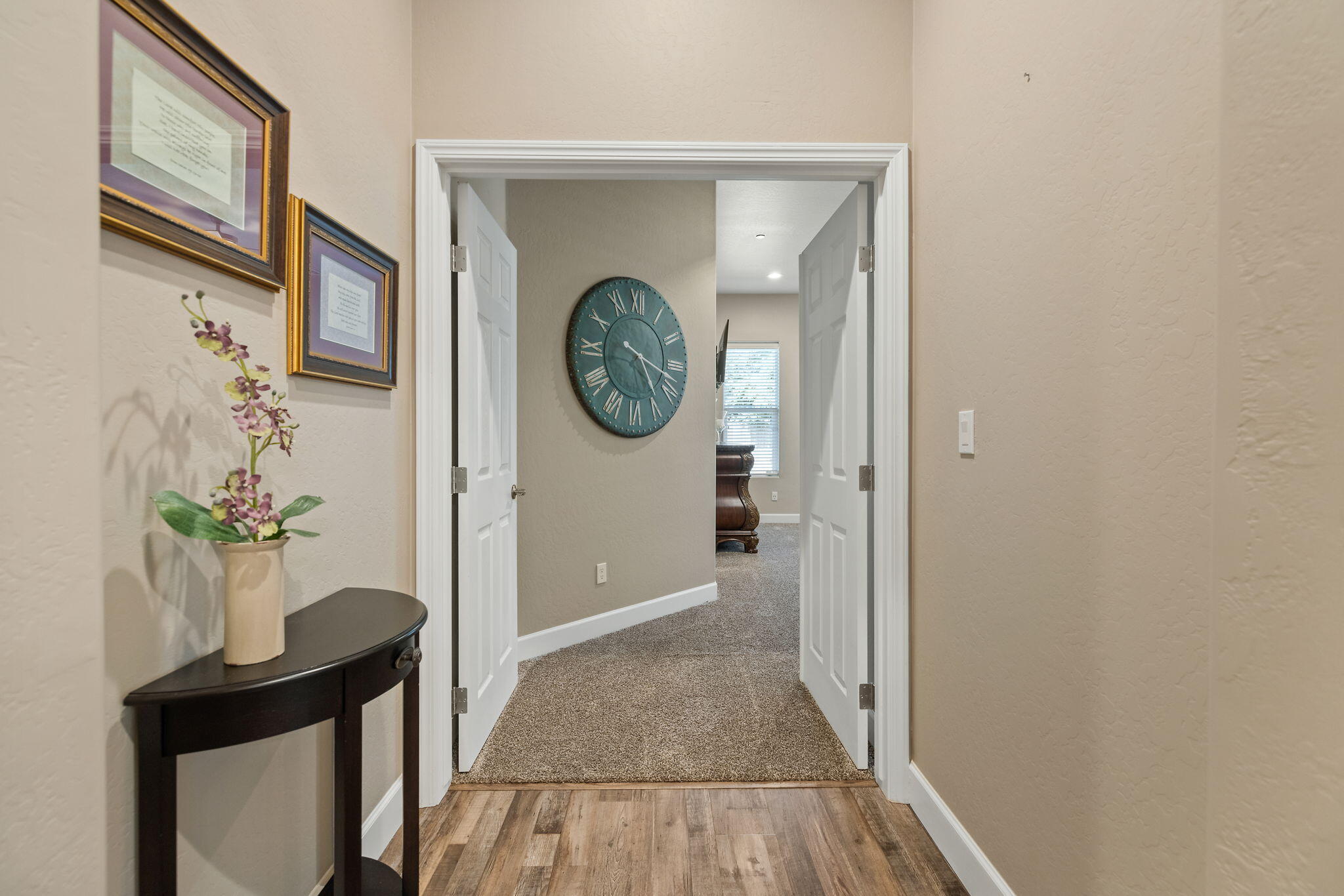 2360 W Bel Aire Ct, Porterville, CA 93257