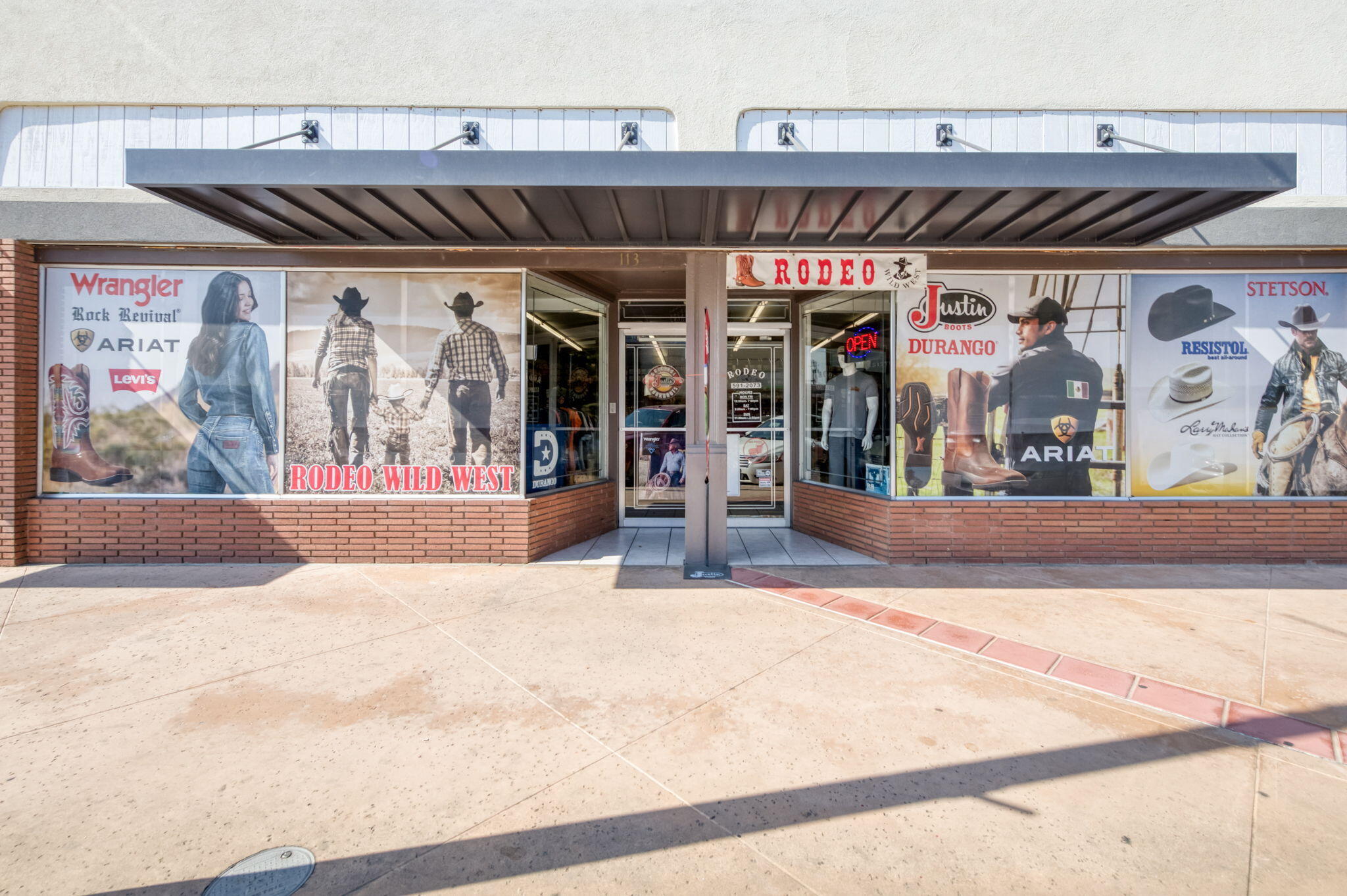 101 N L St, Dinuba, CA 93618