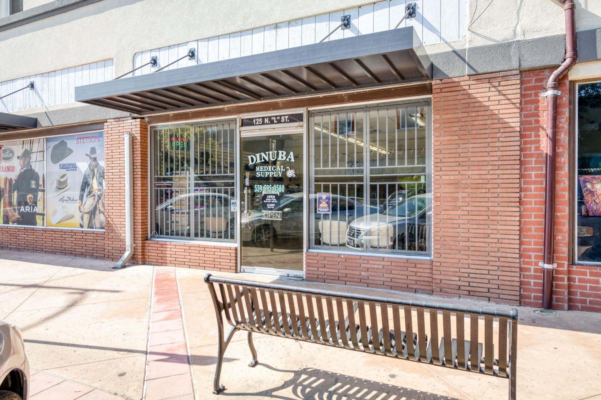 101 N L St, Dinuba, CA 93618