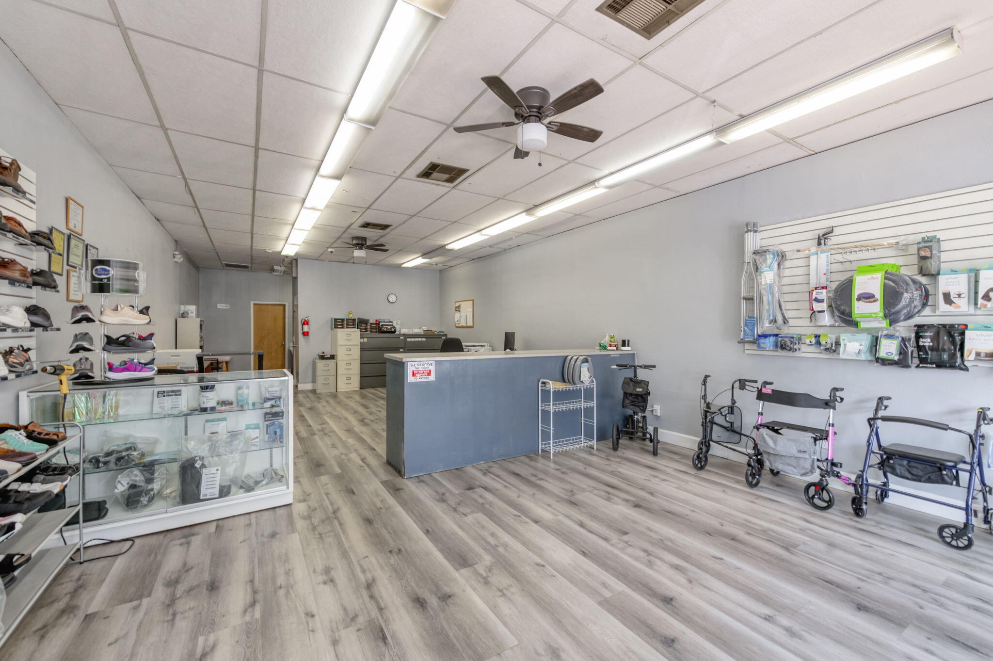 101 N L St, Dinuba, CA 93618