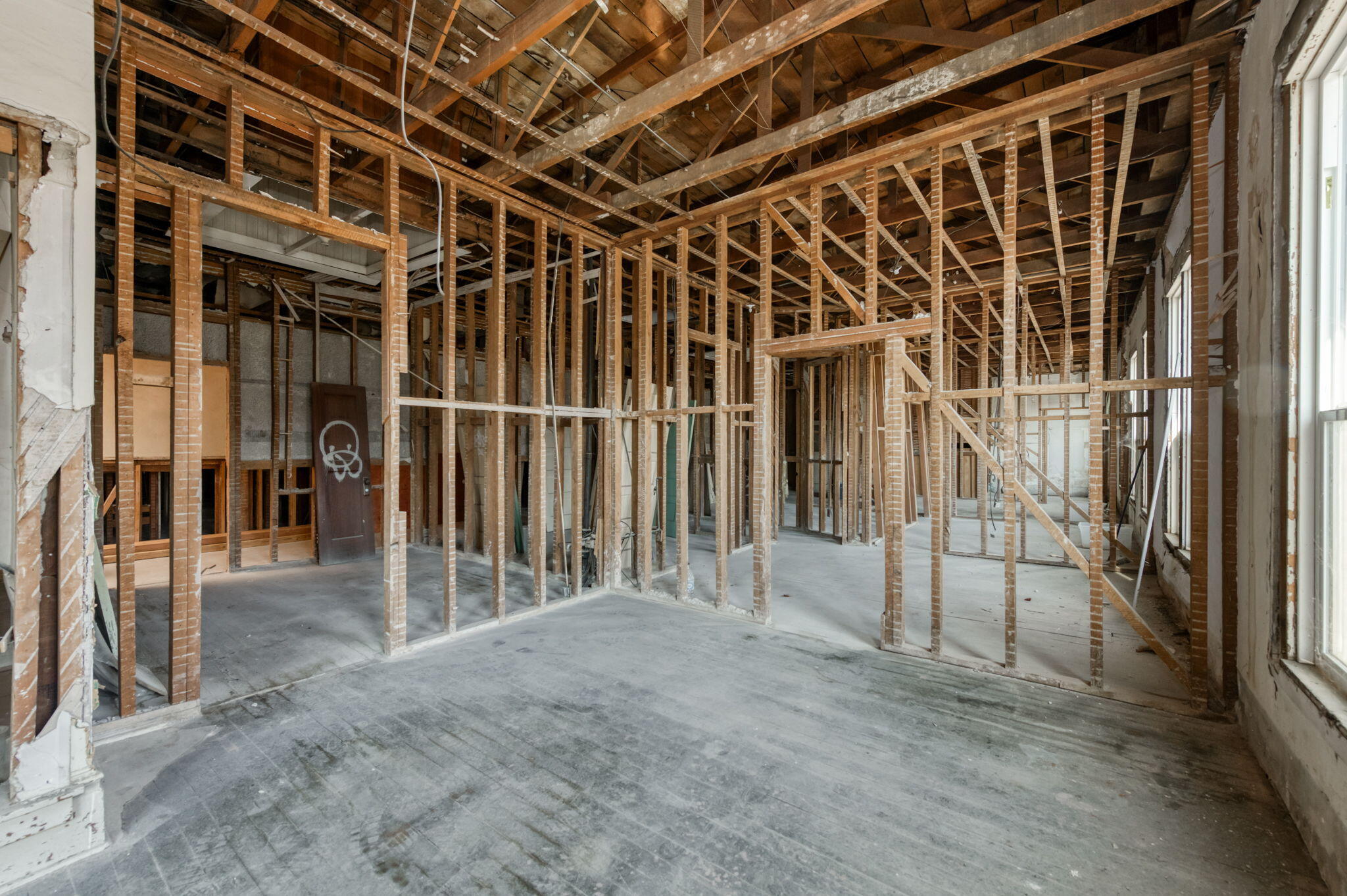 101 N L St, Dinuba, CA 93618