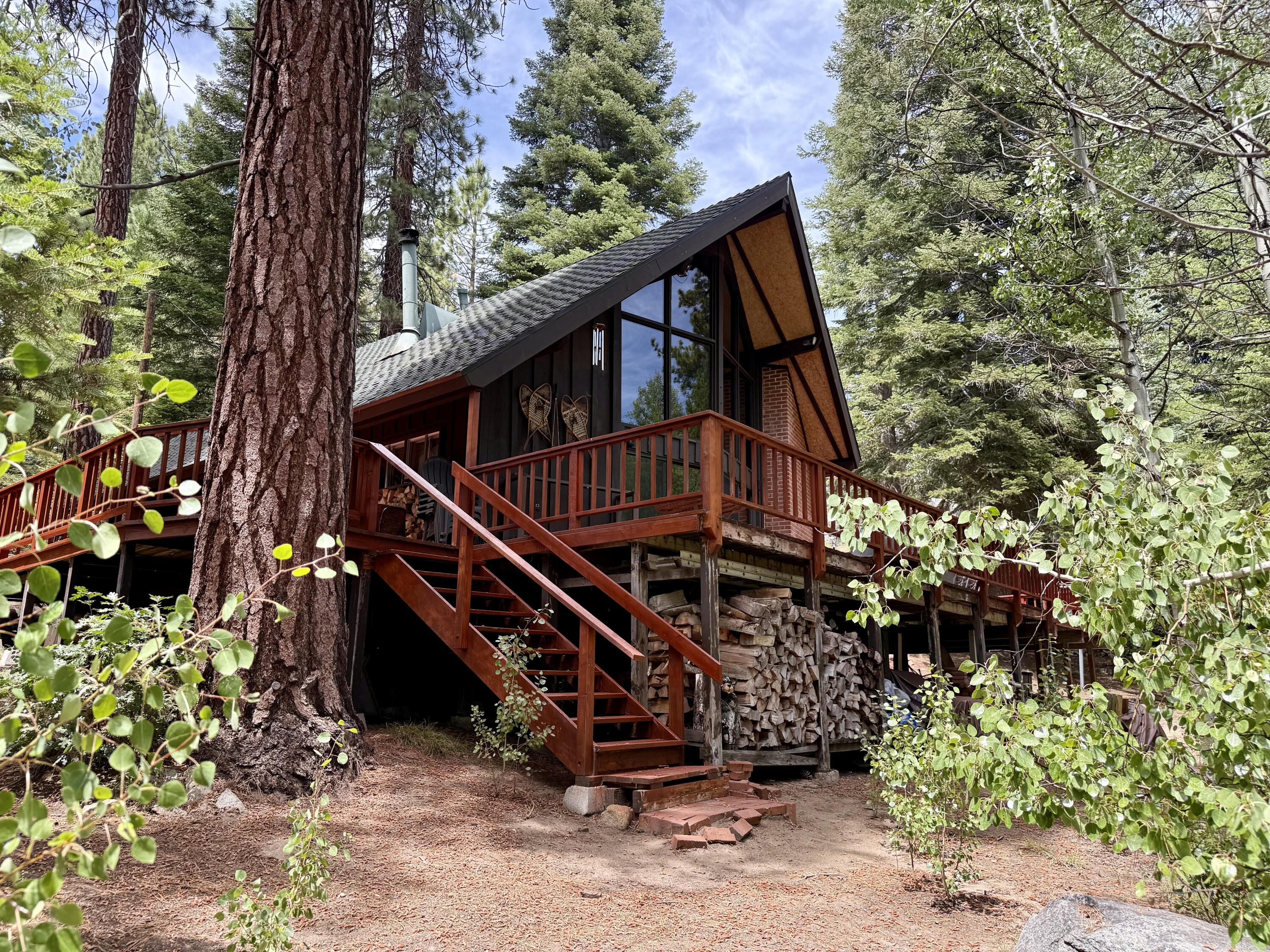 57187 Tamarack Dr, Springville, CA 93265