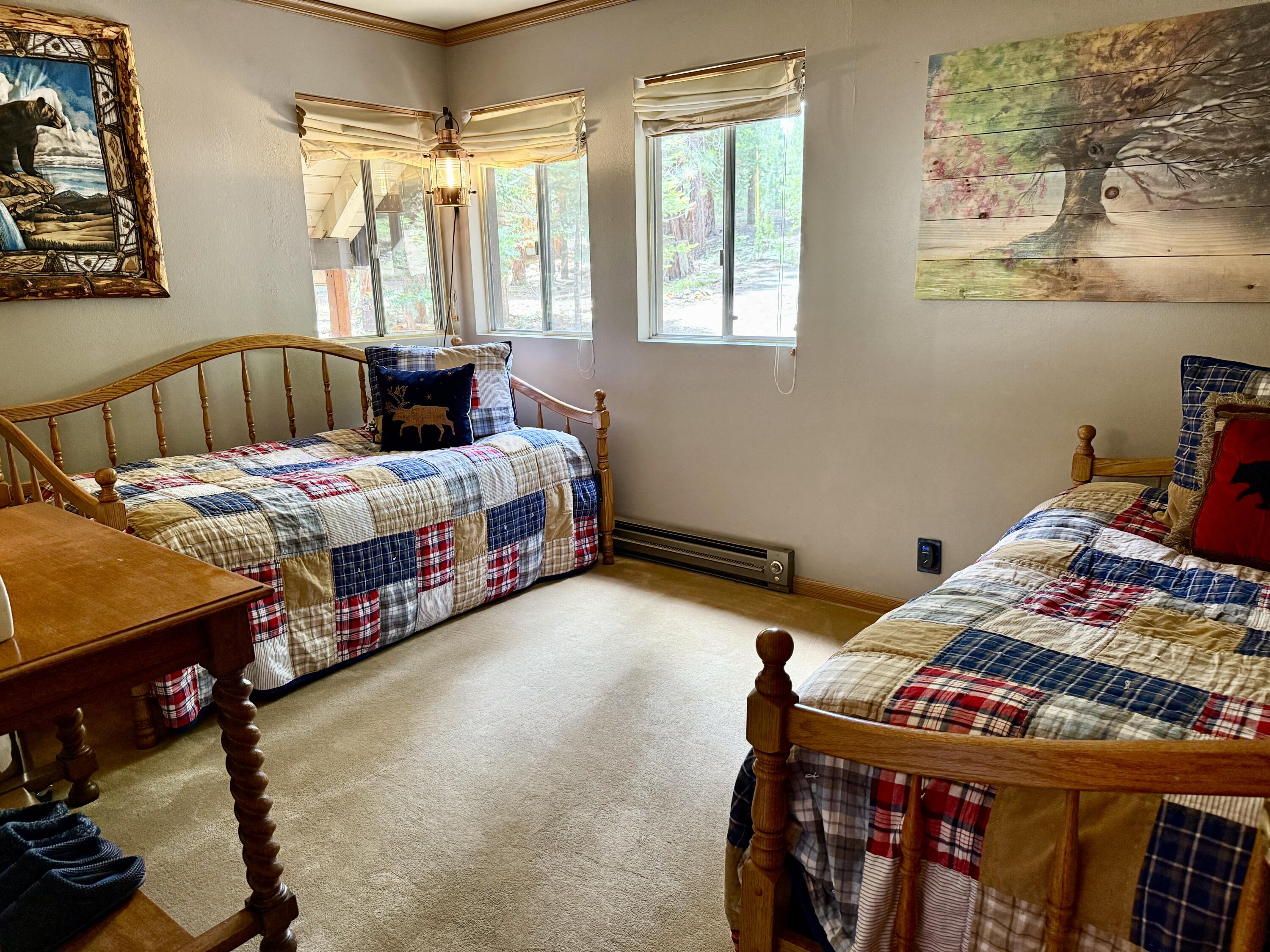 57187 Tamarack Dr, Springville, CA 93265