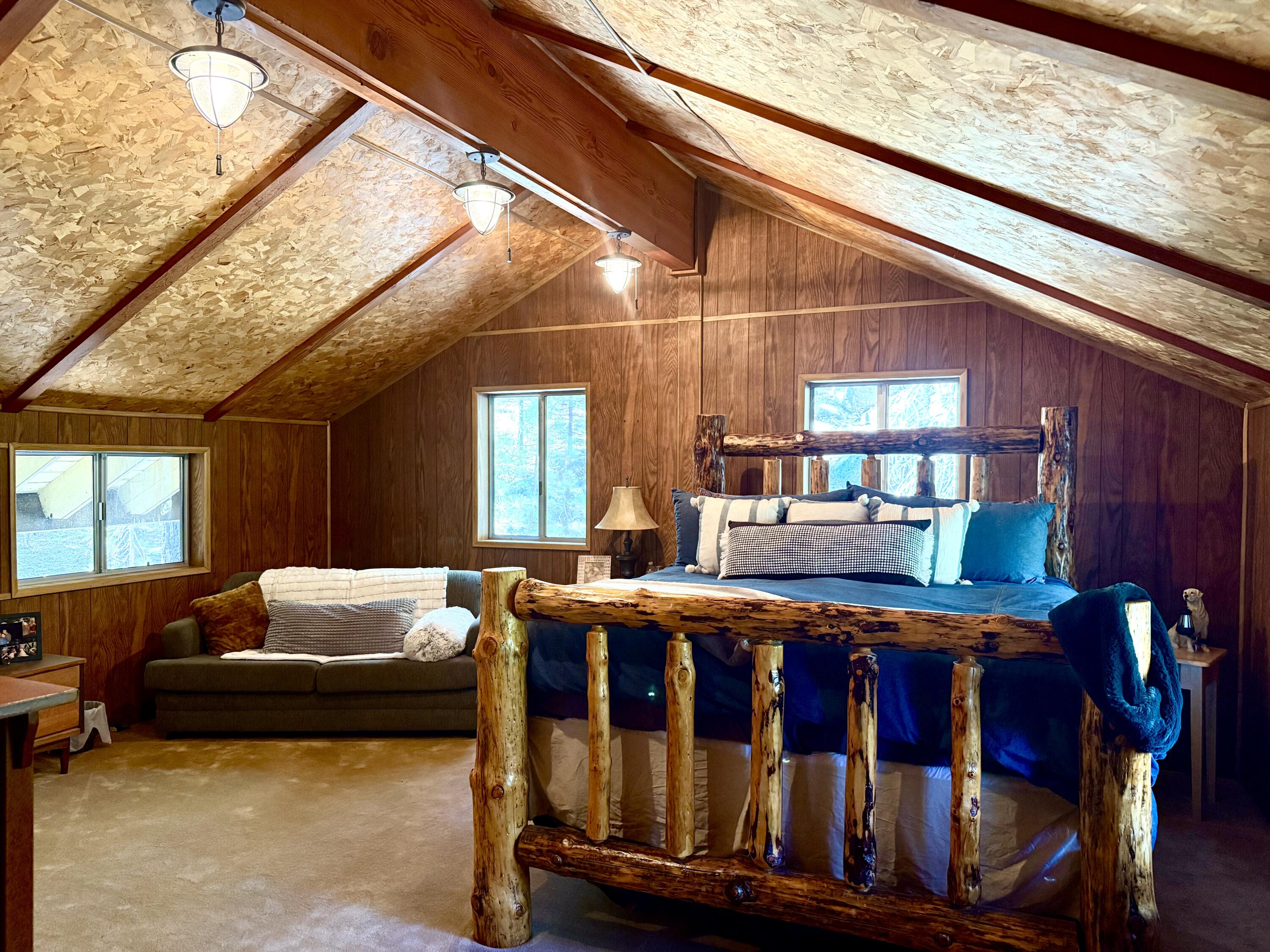 57187 Tamarack Dr, Springville, CA 93265