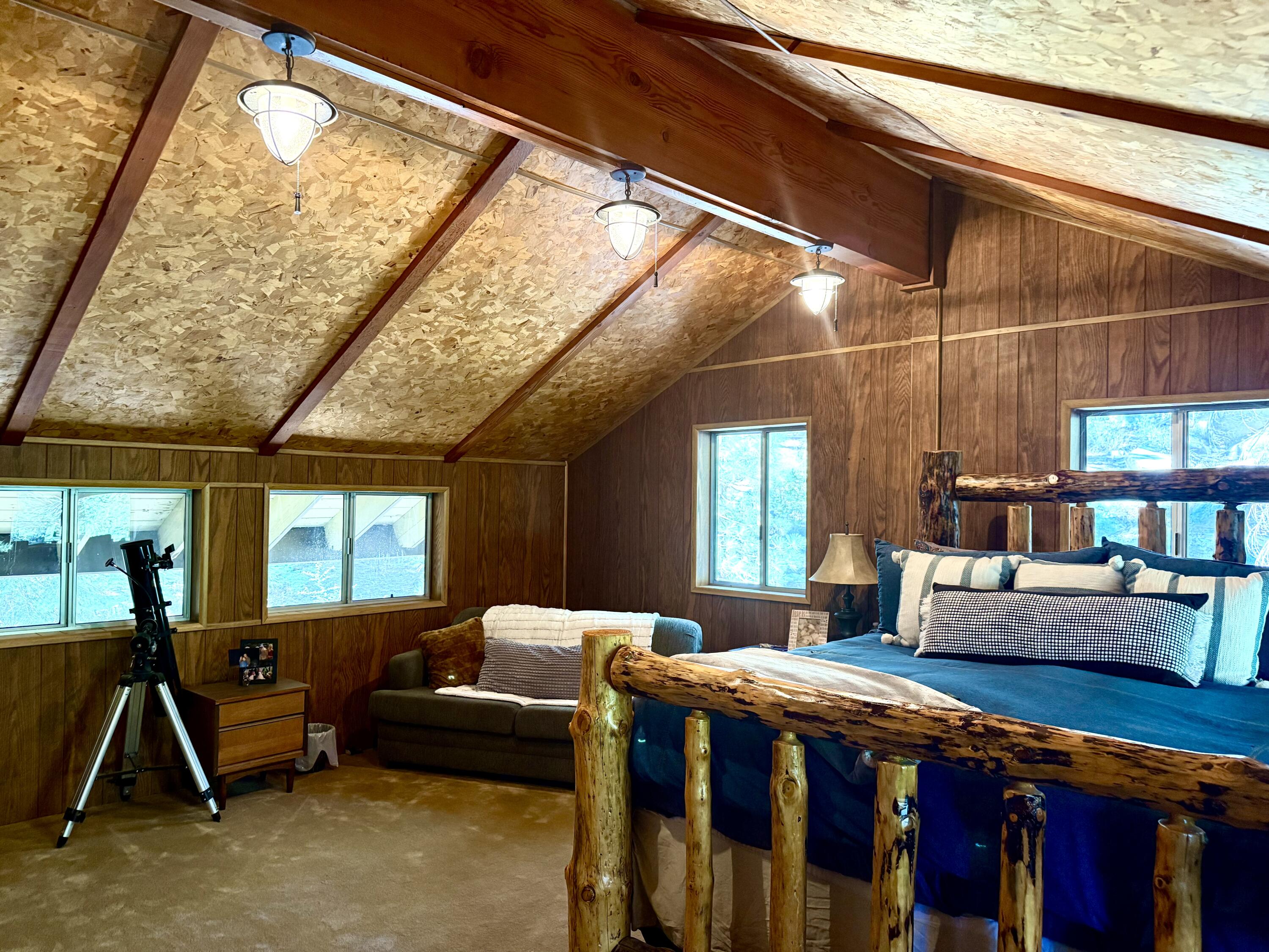 57187 Tamarack Dr, Springville, CA 93265