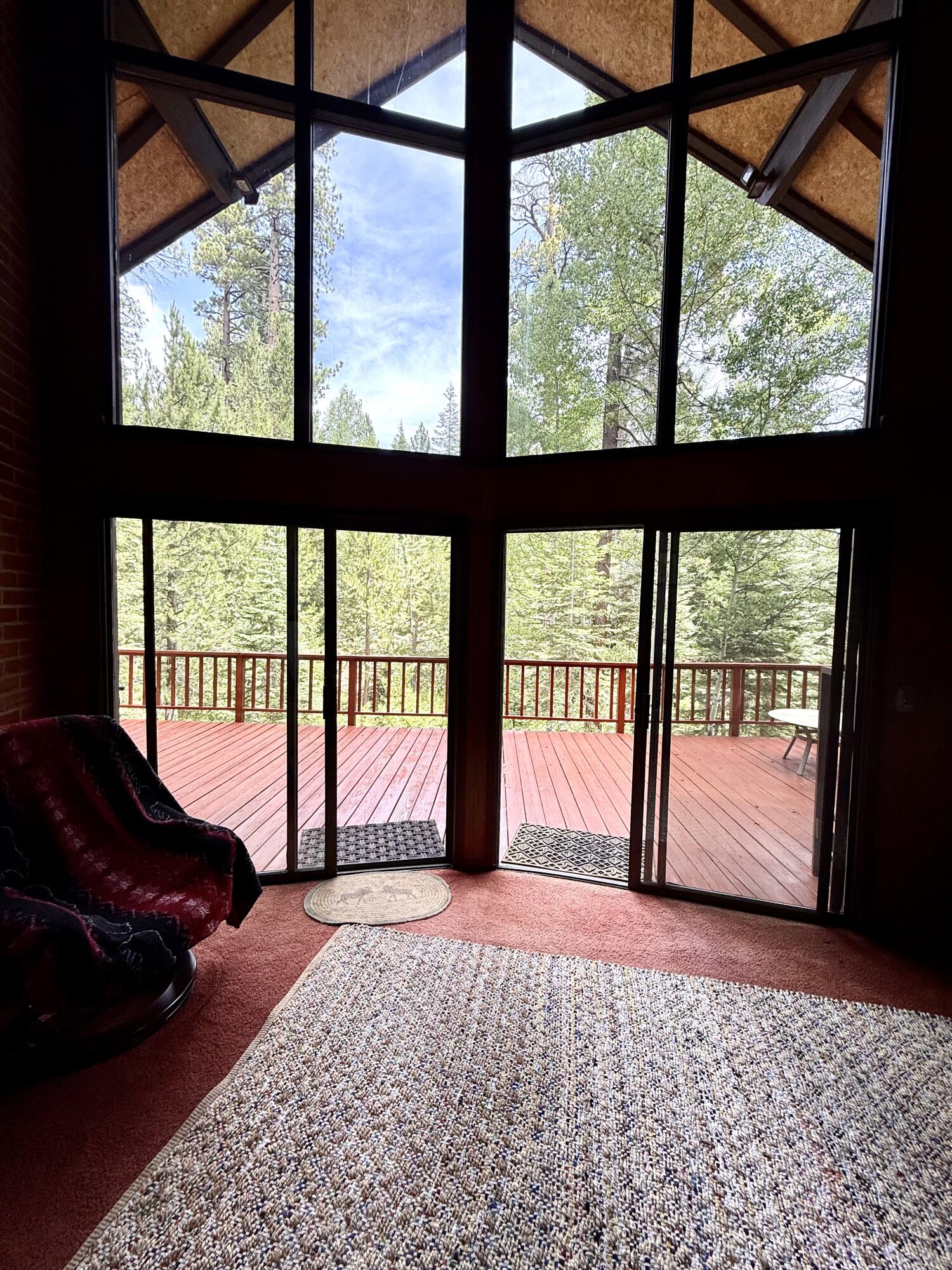 57187 Tamarack Dr, Springville, CA 93265