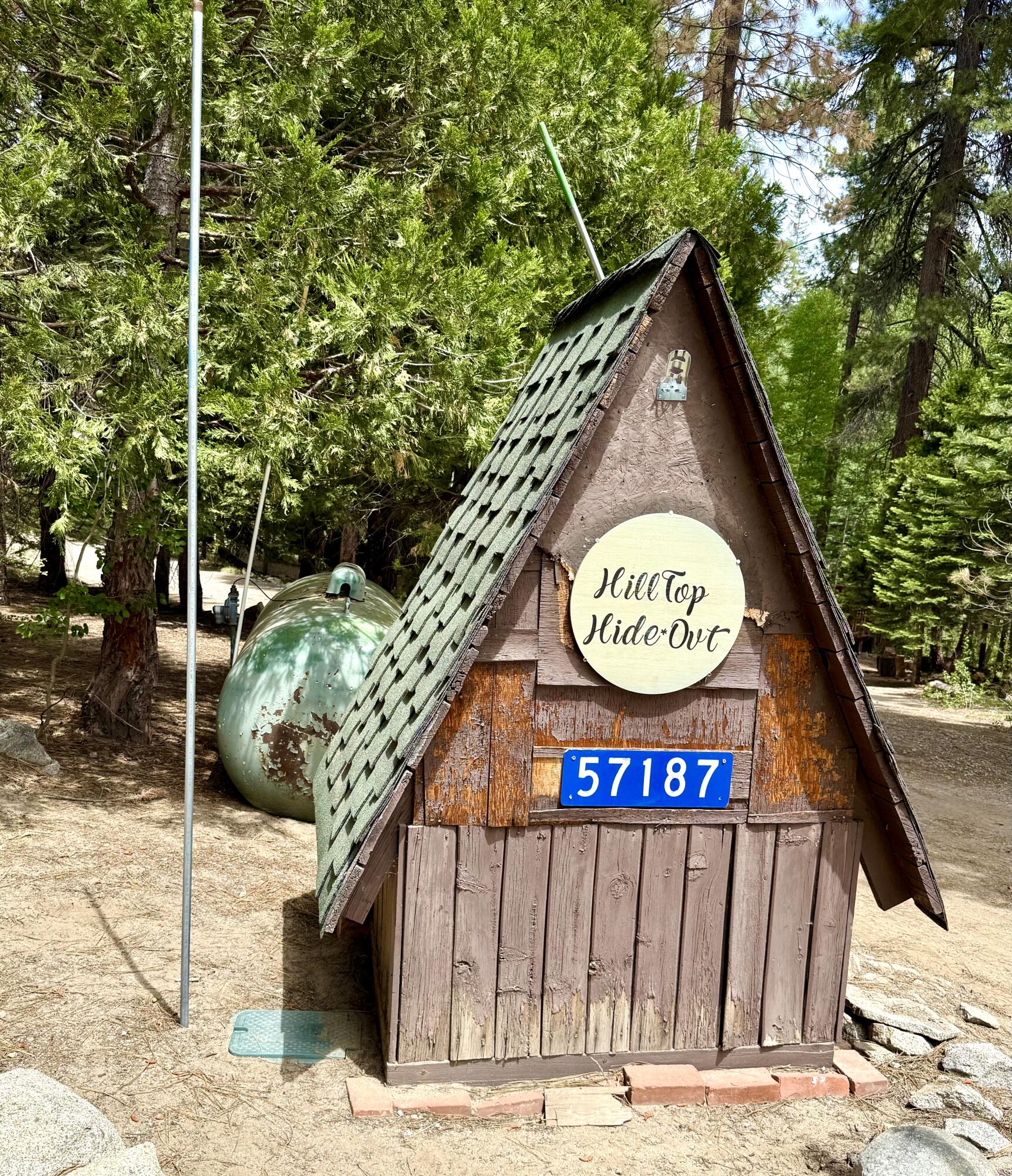 57187 Tamarack Dr, Springville, CA 93265