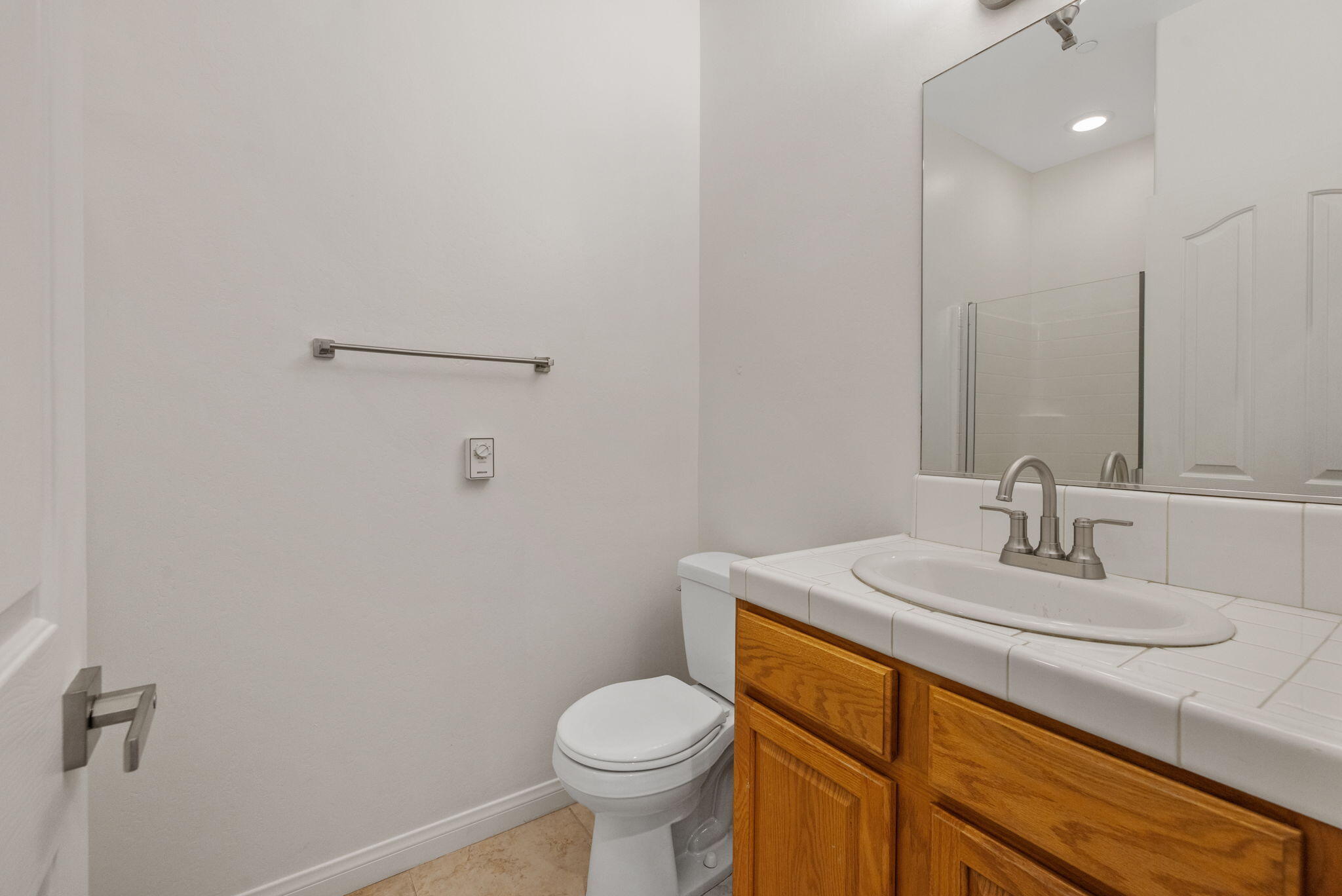 8214 Prentice Hall Dr, Bakersfield, CA 93311