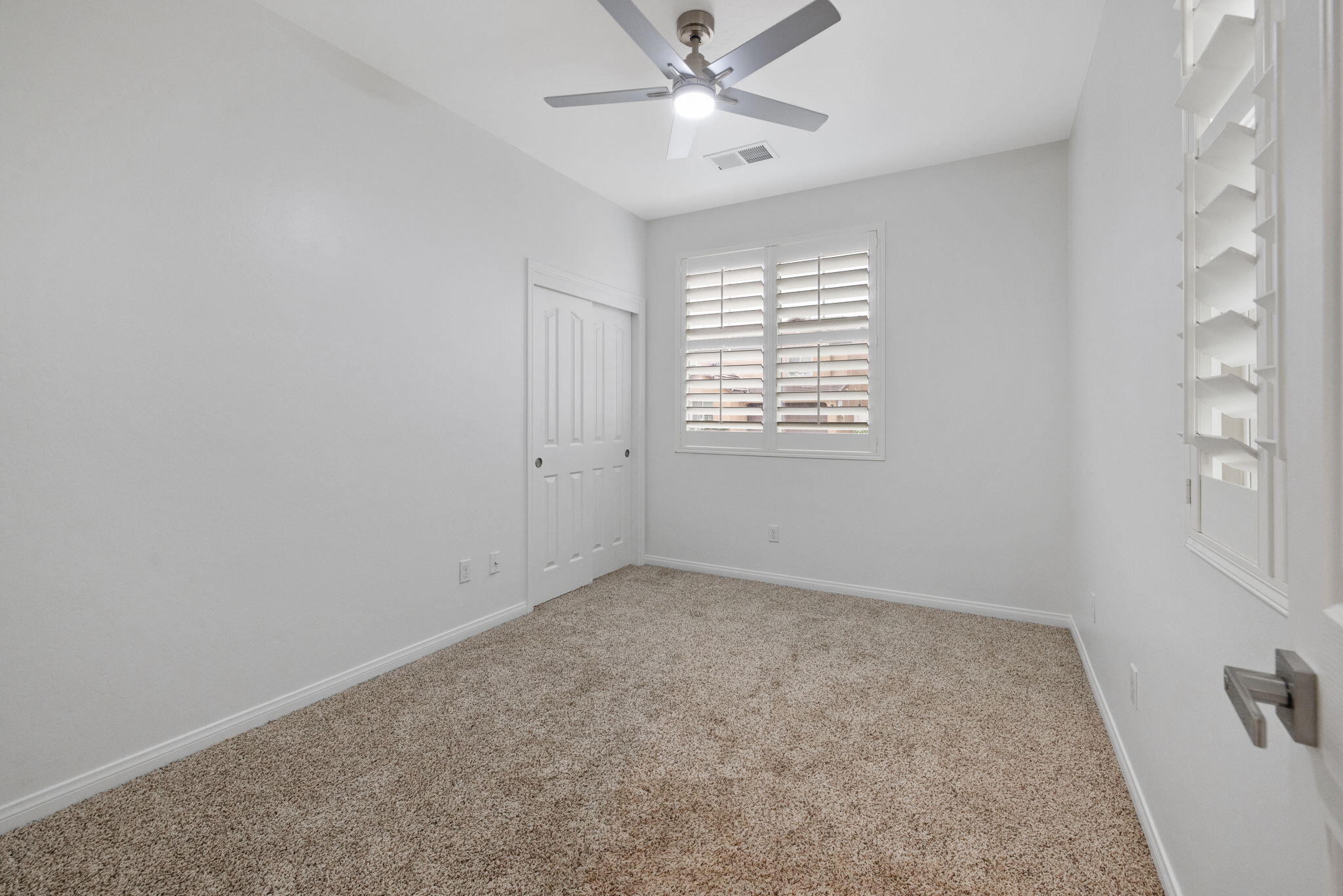 8214 Prentice Hall Dr, Bakersfield, CA 93311