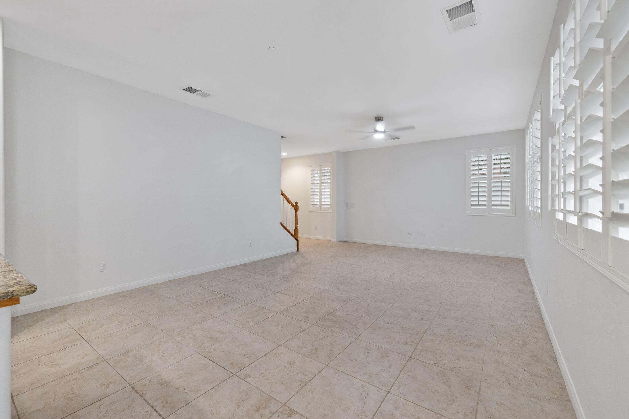 8214 Prentice Hall Dr, Bakersfield, CA 93311