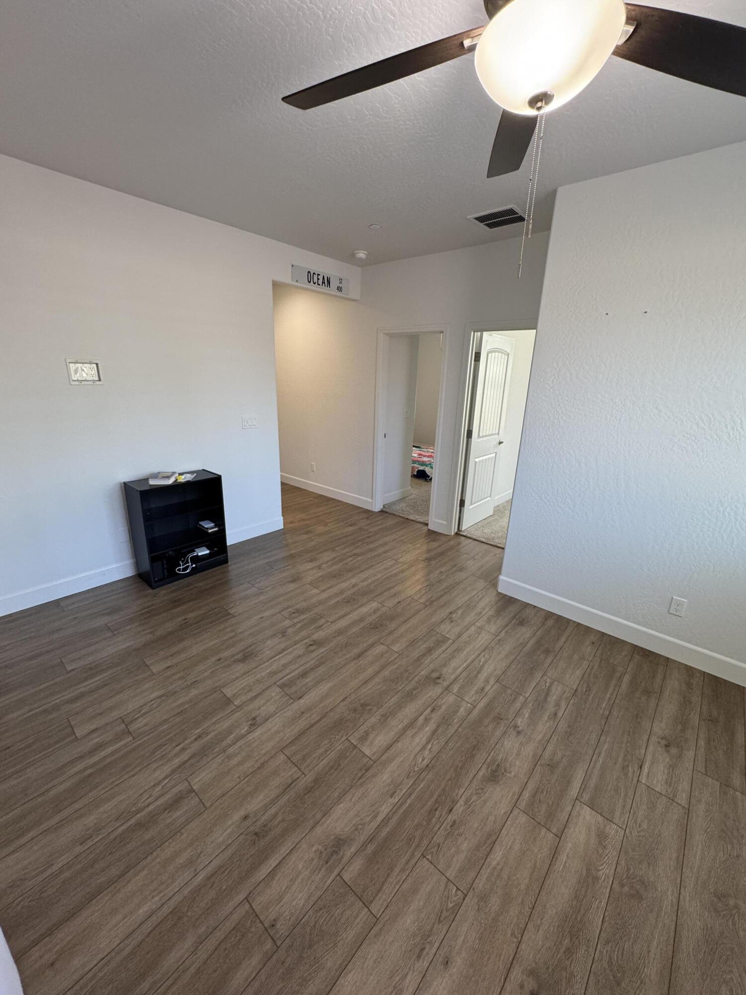 176 N Ocean Ct, Tulare, CA 93274