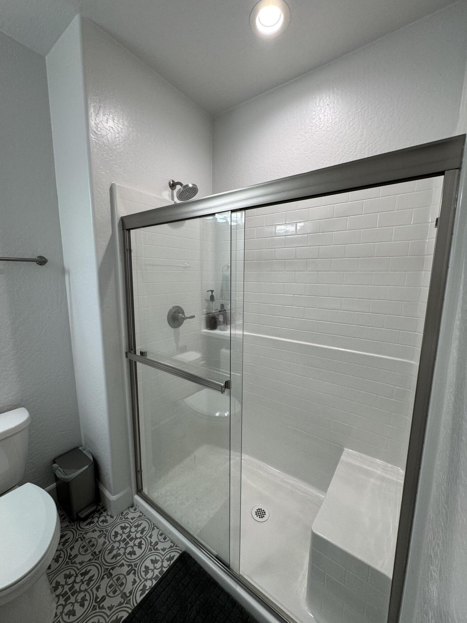 176 N Ocean Ct, Tulare, CA 93274