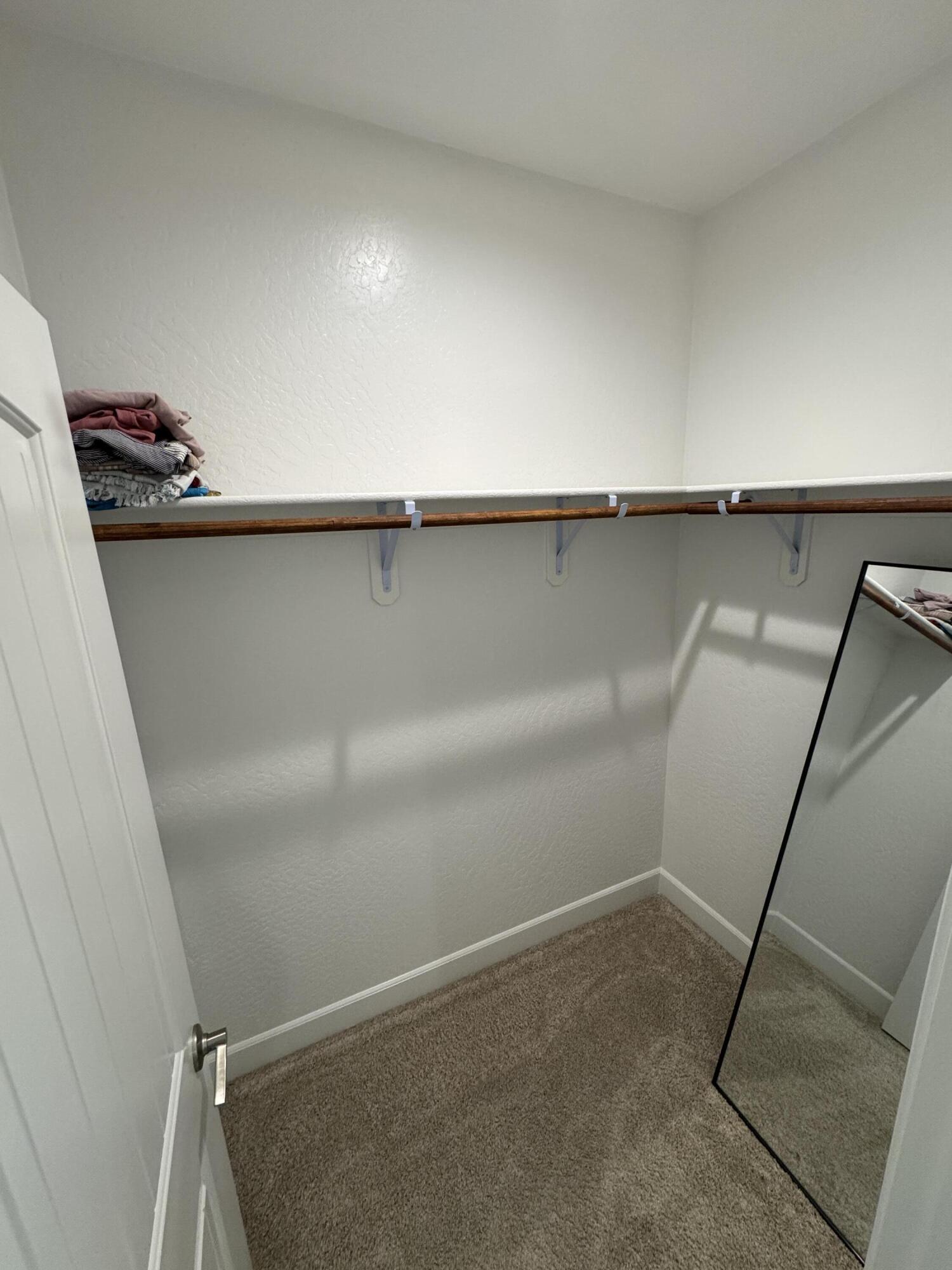 176 N Ocean Ct, Tulare, CA 93274