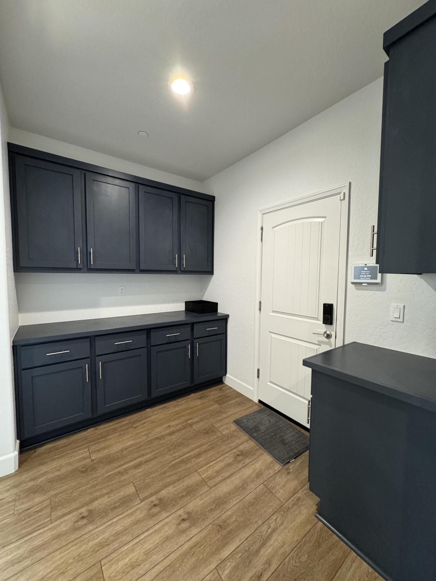 176 N Ocean Ct, Tulare, CA 93274