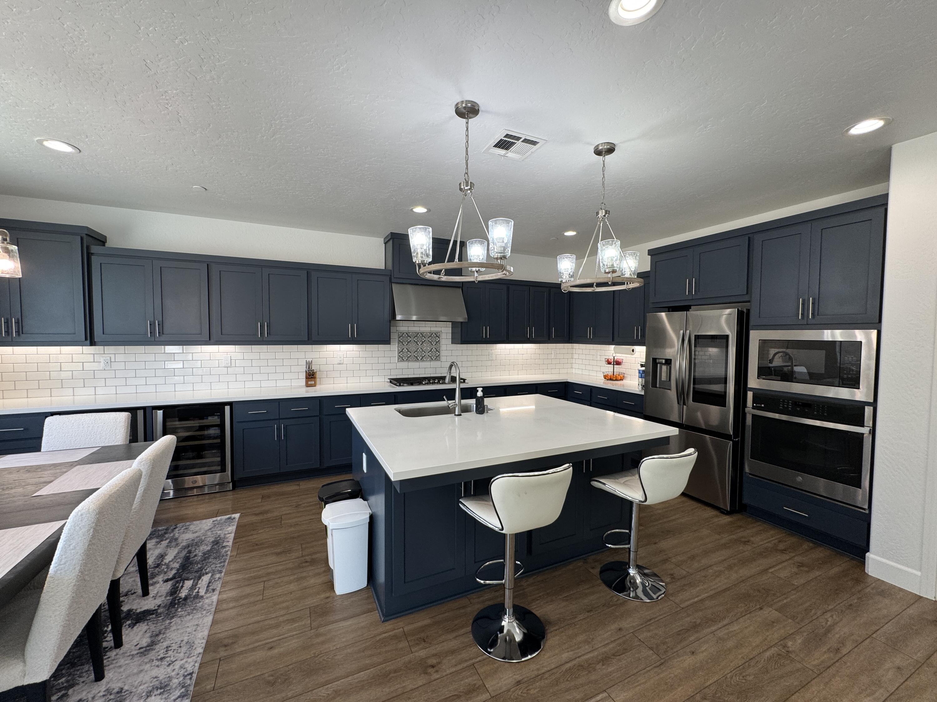 176 N Ocean Ct, Tulare, CA 93274