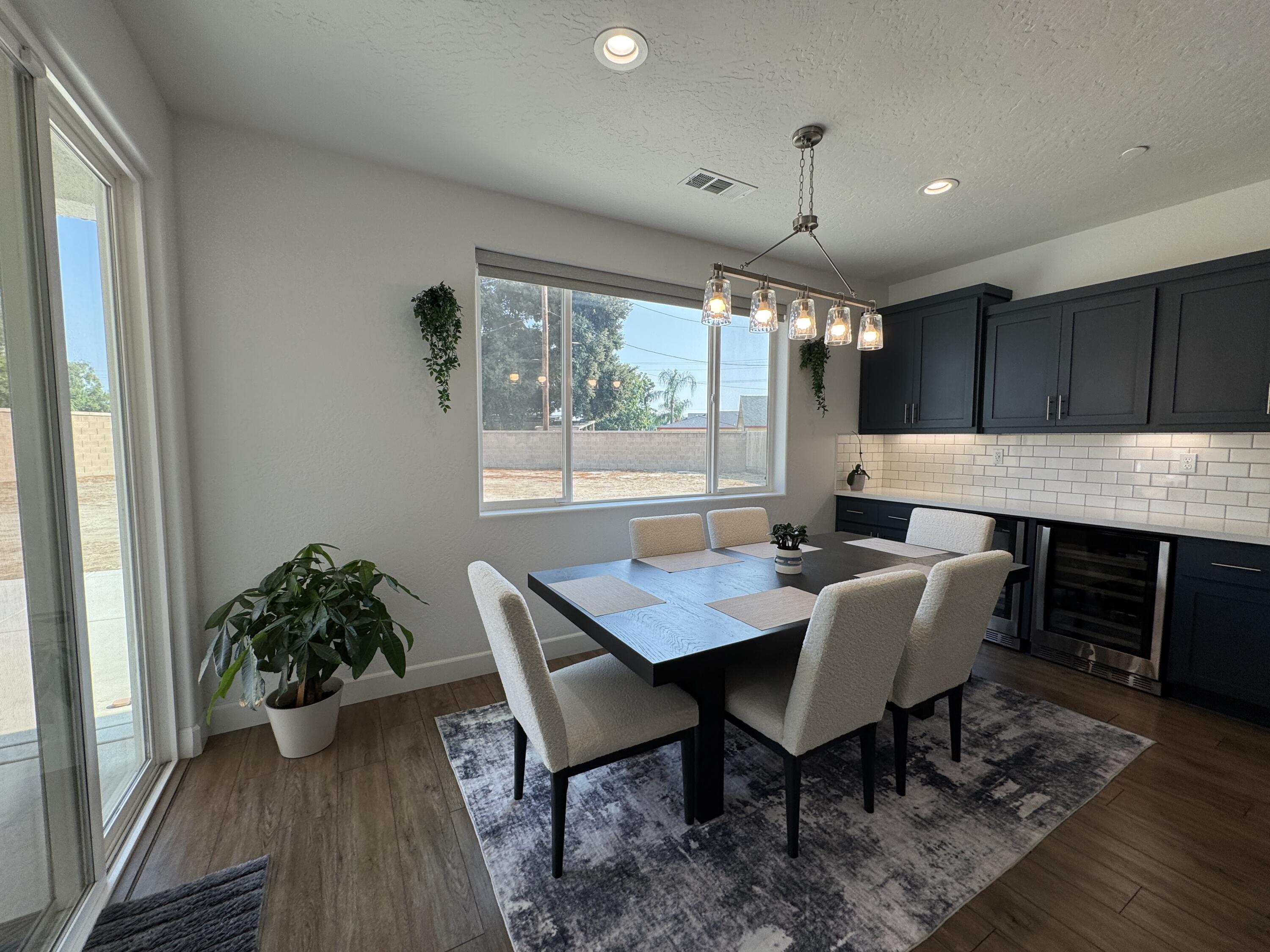 176 N Ocean Ct, Tulare, CA 93274