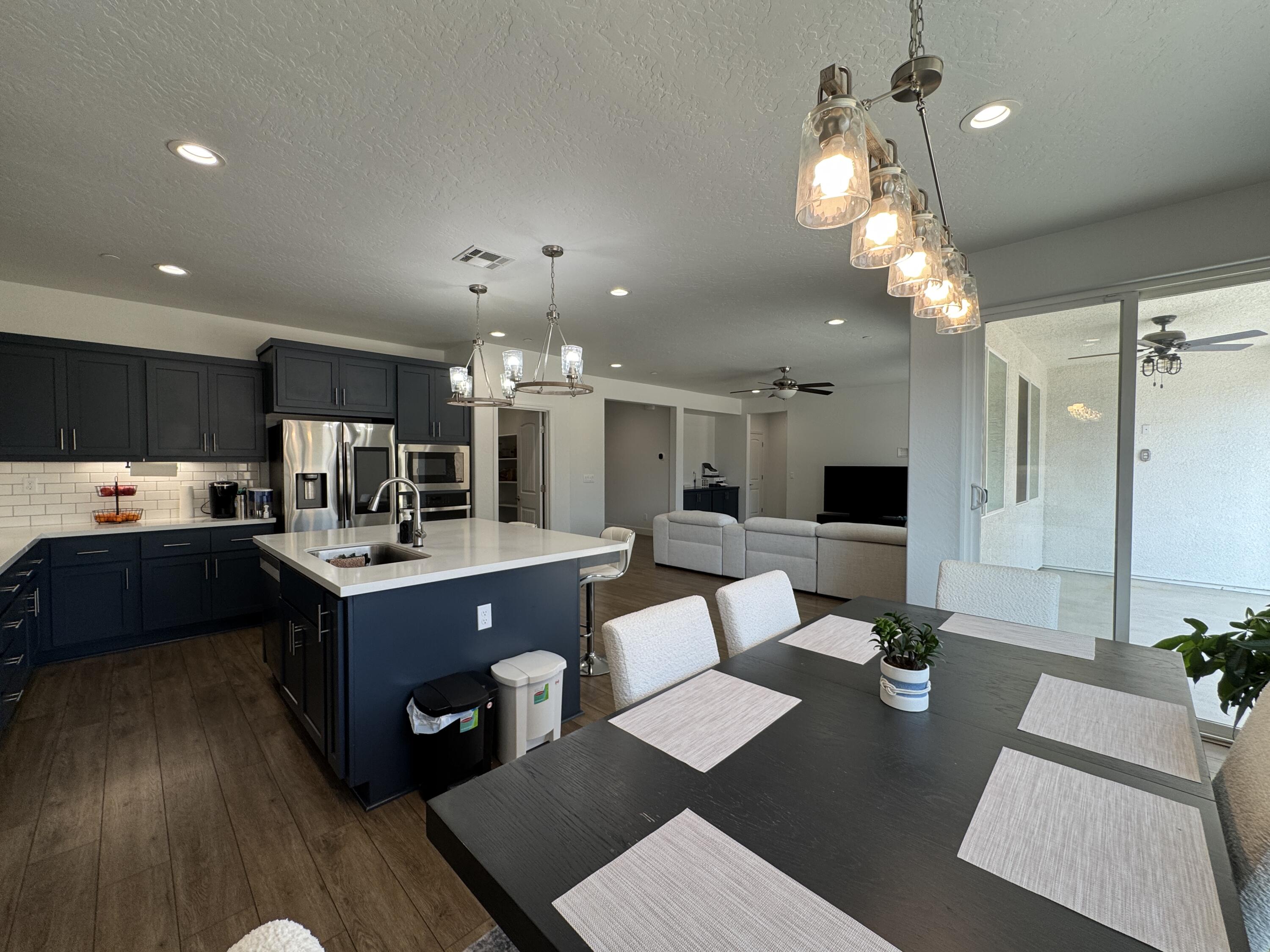 176 N Ocean Ct, Tulare, CA 93274