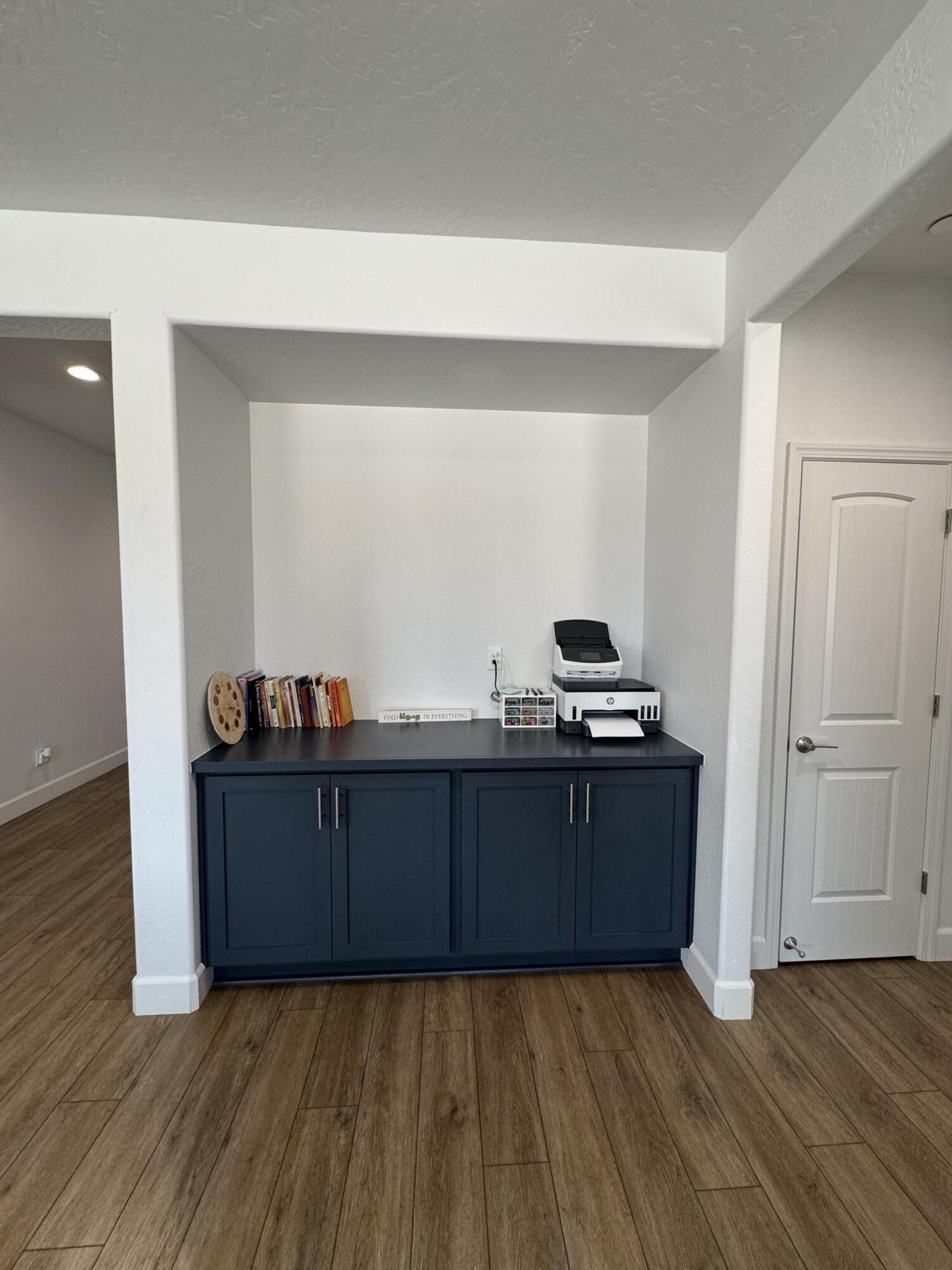 176 N Ocean Ct, Tulare, CA 93274